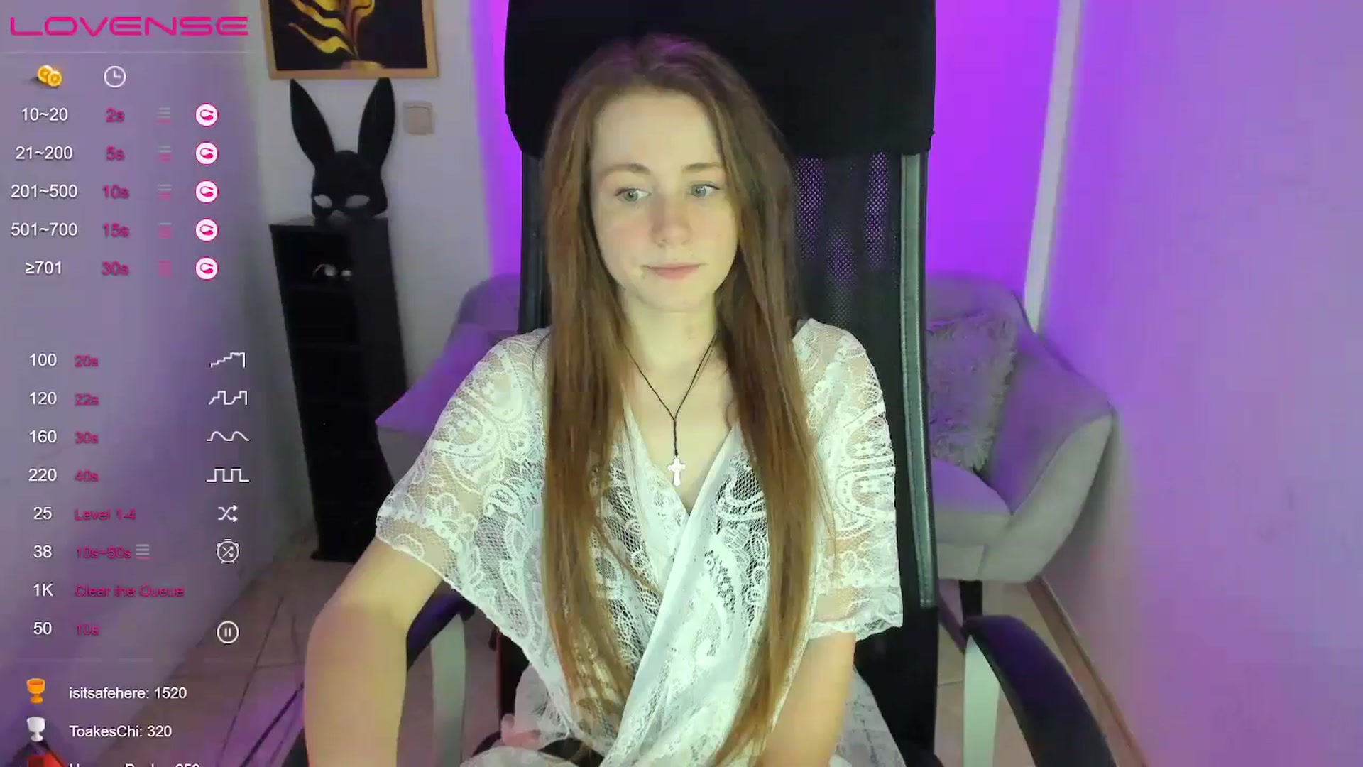 Gallery image thumbnail from Moonshinee's myfreecams stream on, 01/18/2025, 18:27 image 14 of 20
