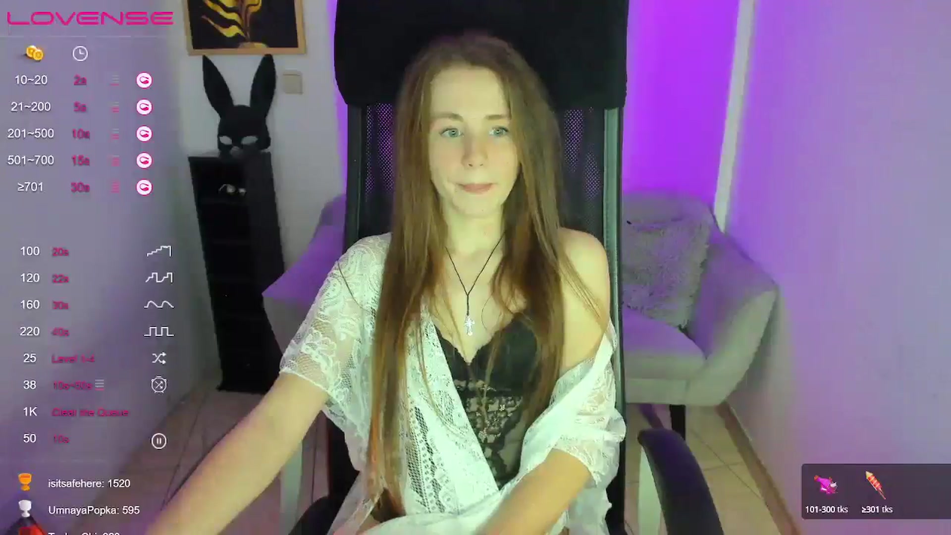 Gallery image thumbnail from Moonshinee's myfreecams stream on, 01/18/2025, 20:28 image 15 of 20