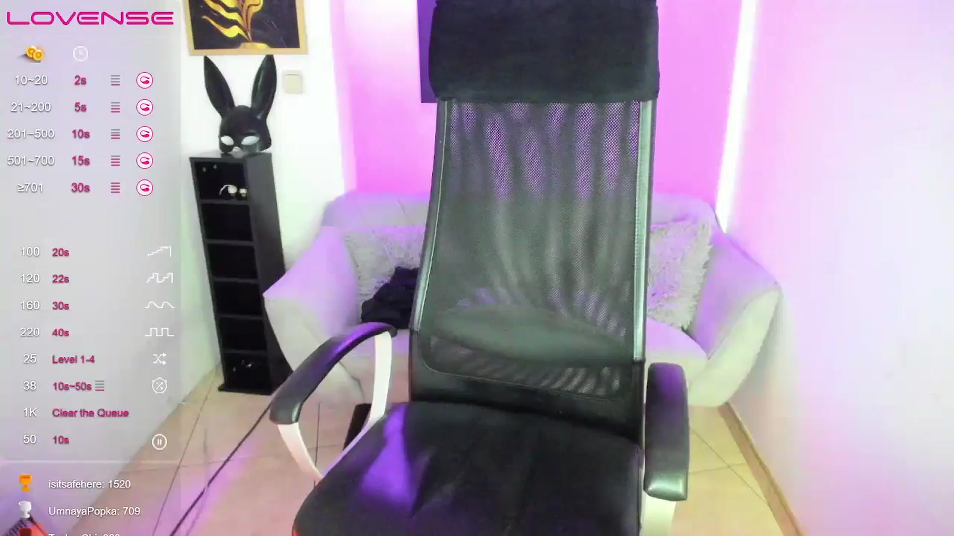 Gallery image thumbnail from Moonshinee's myfreecams stream on, 01/18/2025, 20:28 image 17 of 20