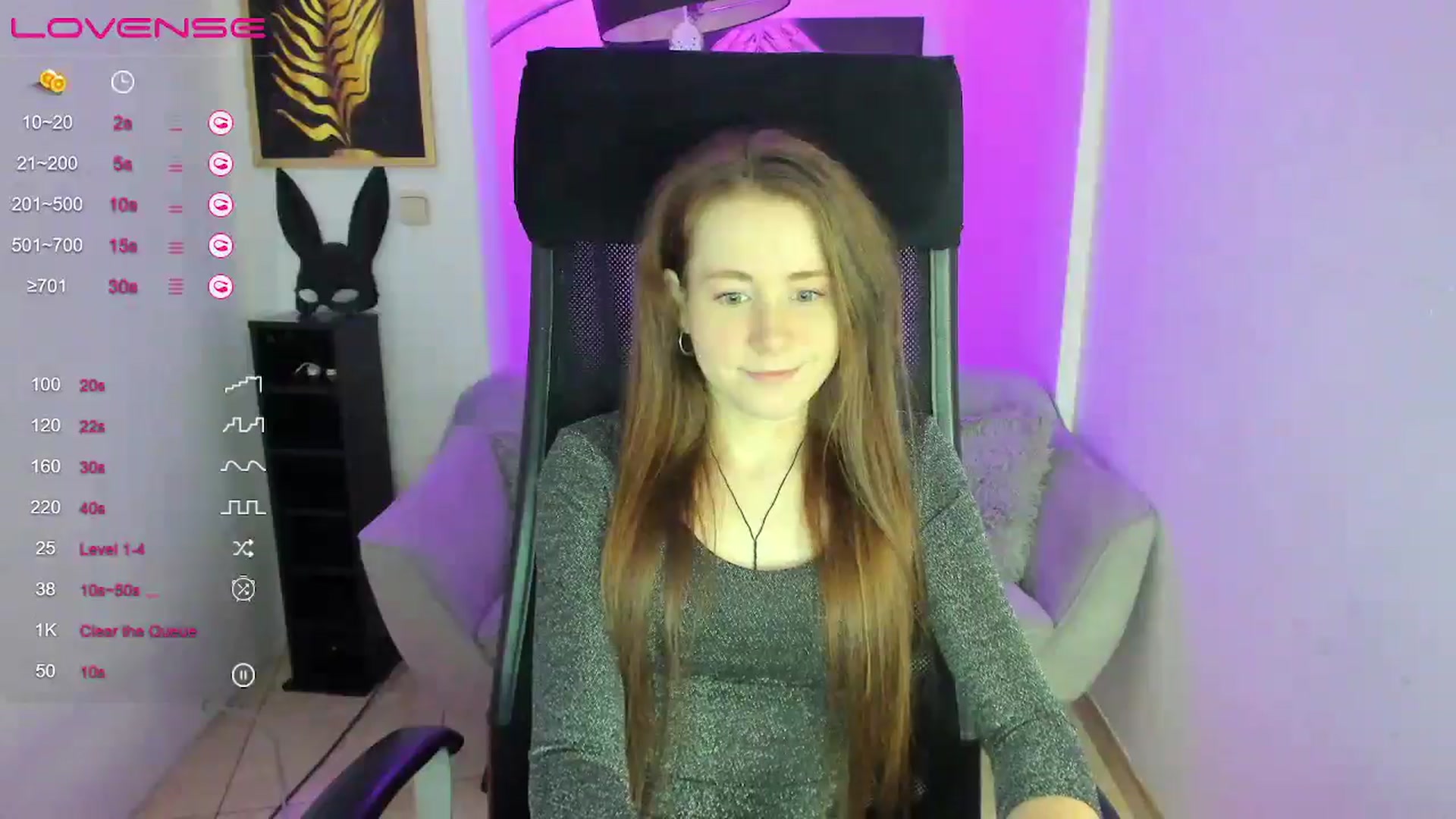 Gallery image thumbnail from Moonshinee's myfreecams stream on, 01/19/2025, 13:20 image 11 of 20