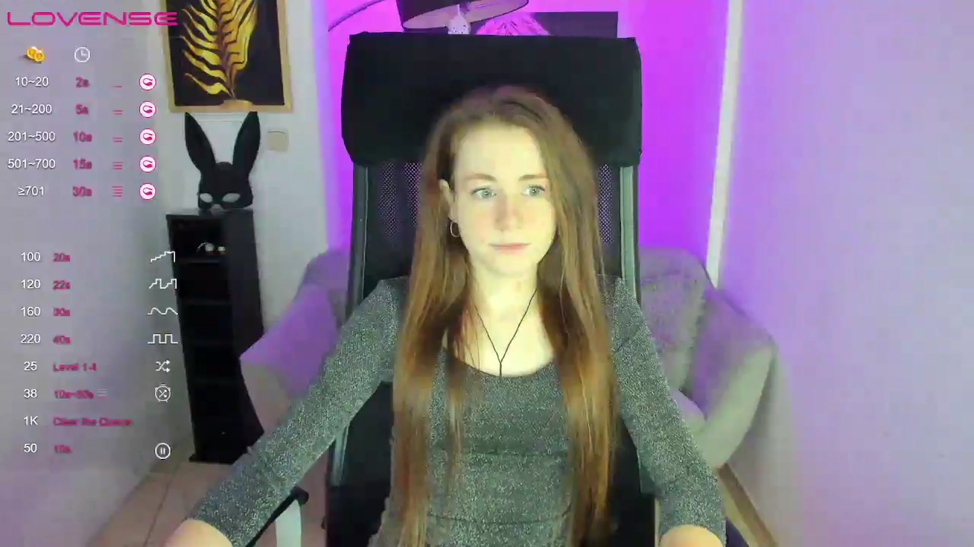 Gallery image thumbnail from Moonshinee's myfreecams stream on, 01/19/2025, 13:20 image 18 of 20