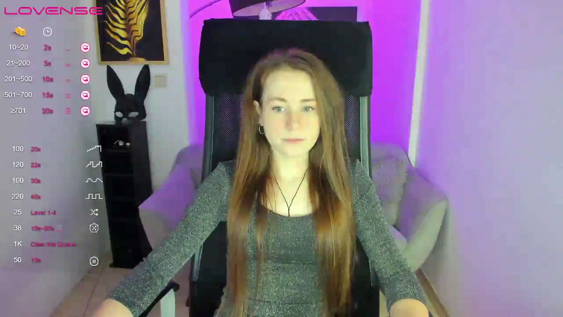 Gallery image thumbnail from Moonshinee's myfreecams stream on, 01/19/2025, 13:20 image 16 of 20