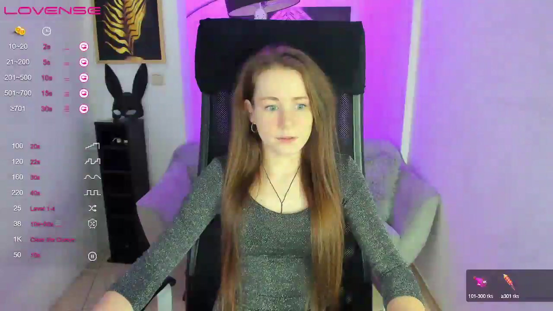 Gallery image thumbnail from Moonshinee's myfreecams stream on, 01/19/2025, 13:20 image 2 of 20