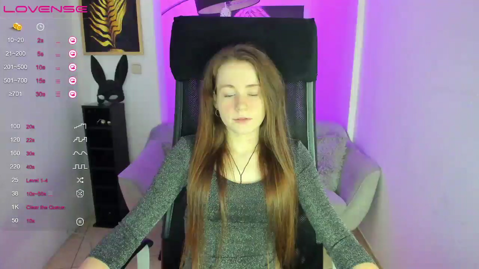 Gallery image thumbnail from Moonshinee's myfreecams stream on, 01/19/2025, 13:42 image 3 of 20