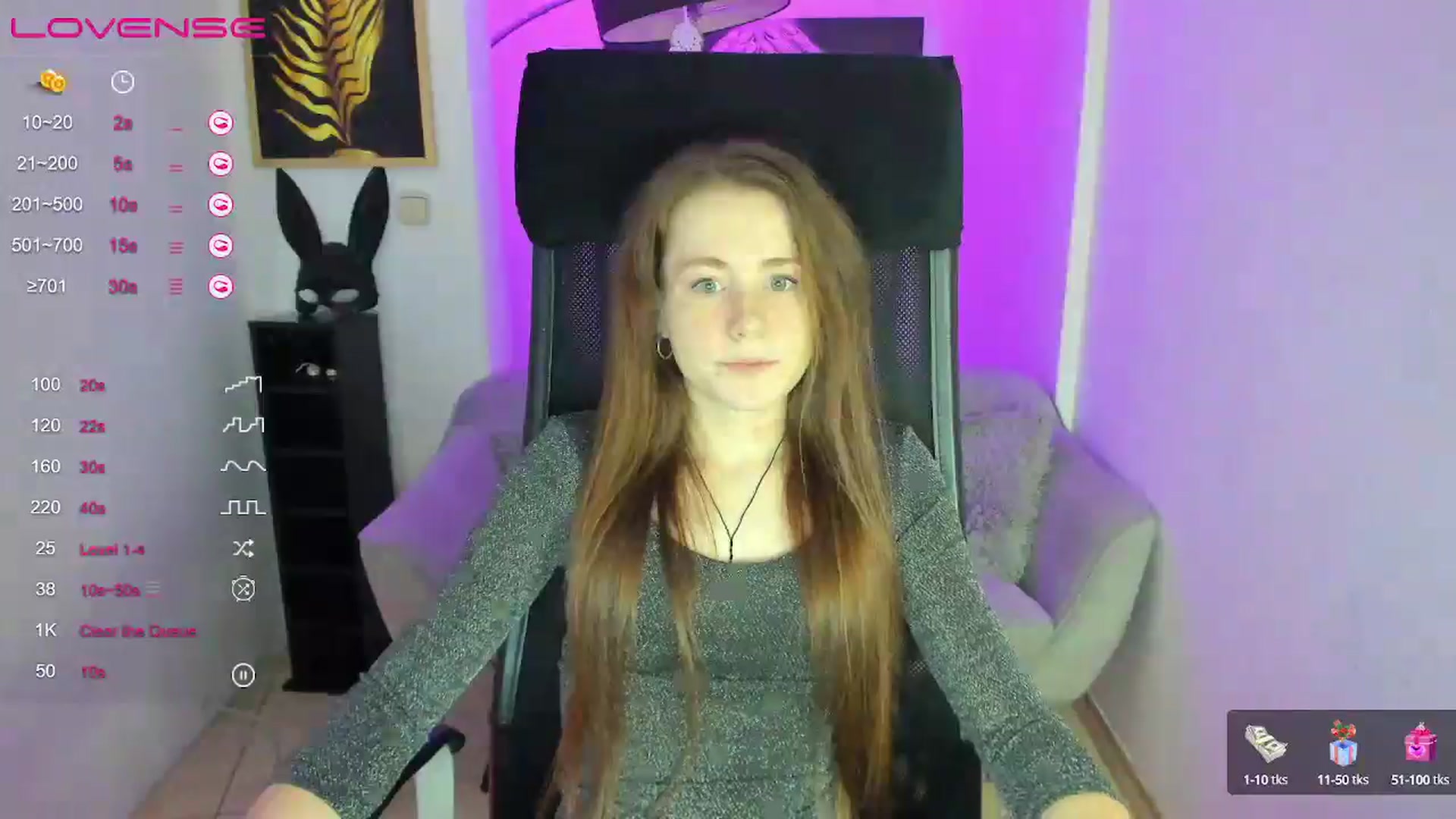Gallery image thumbnail from Moonshinee's myfreecams stream on, 01/19/2025, 13:42 image 6 of 20