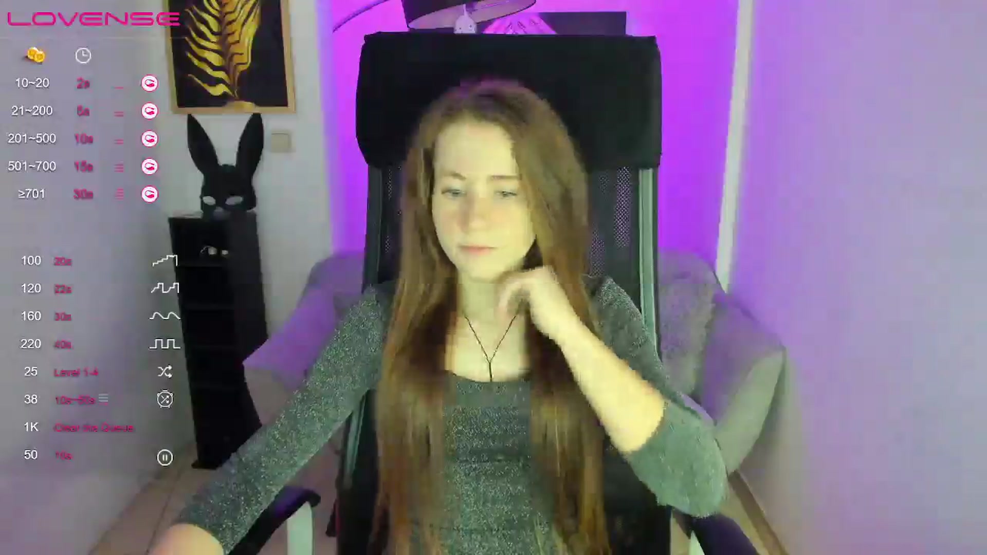 Gallery image thumbnail from Moonshinee's myfreecams stream on, 01/19/2025, 13:42 image 9 of 20