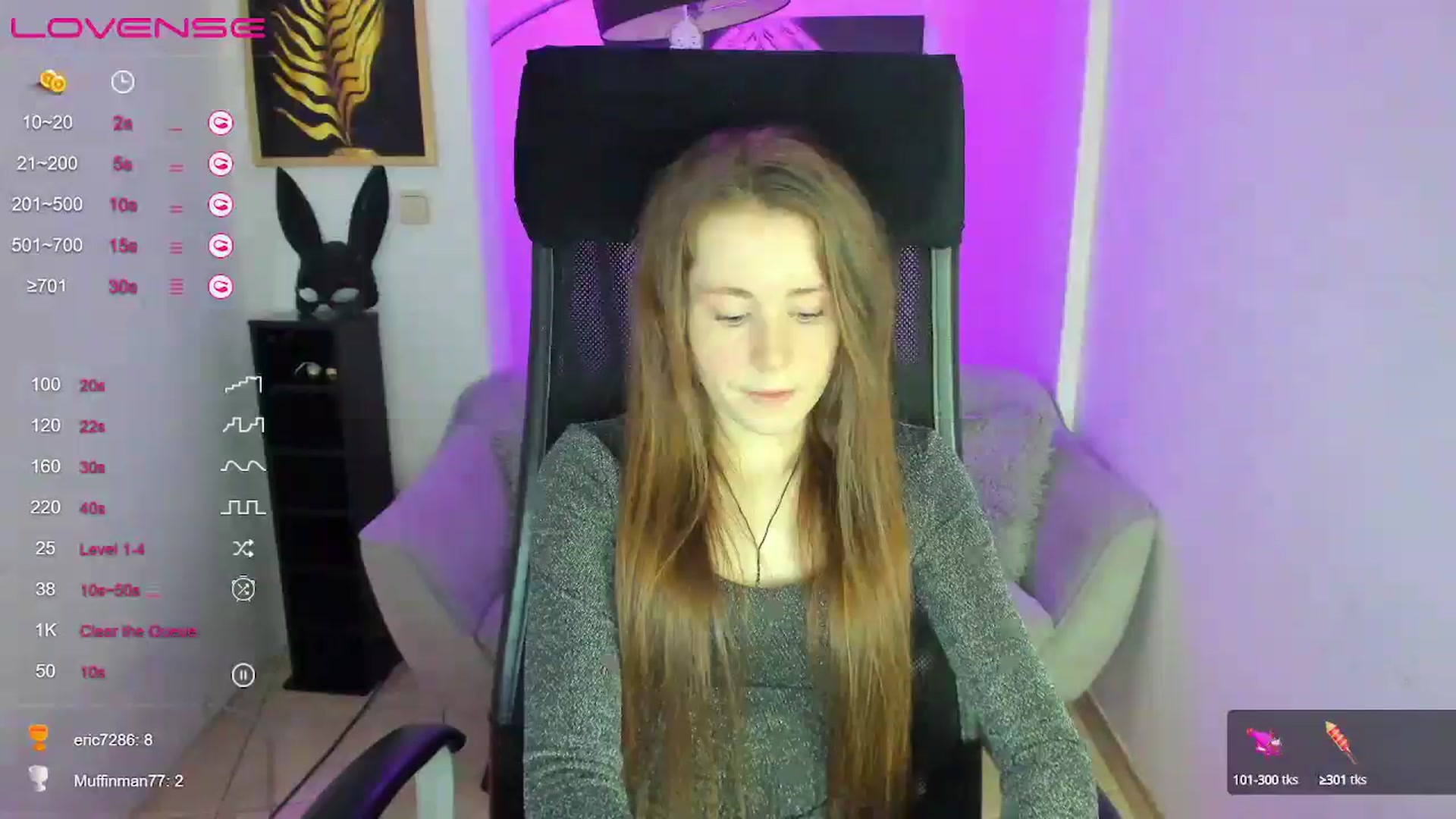 Gallery image thumbnail from Moonshinee's myfreecams stream on, 01/19/2025, 14:26 image 6 of 20
