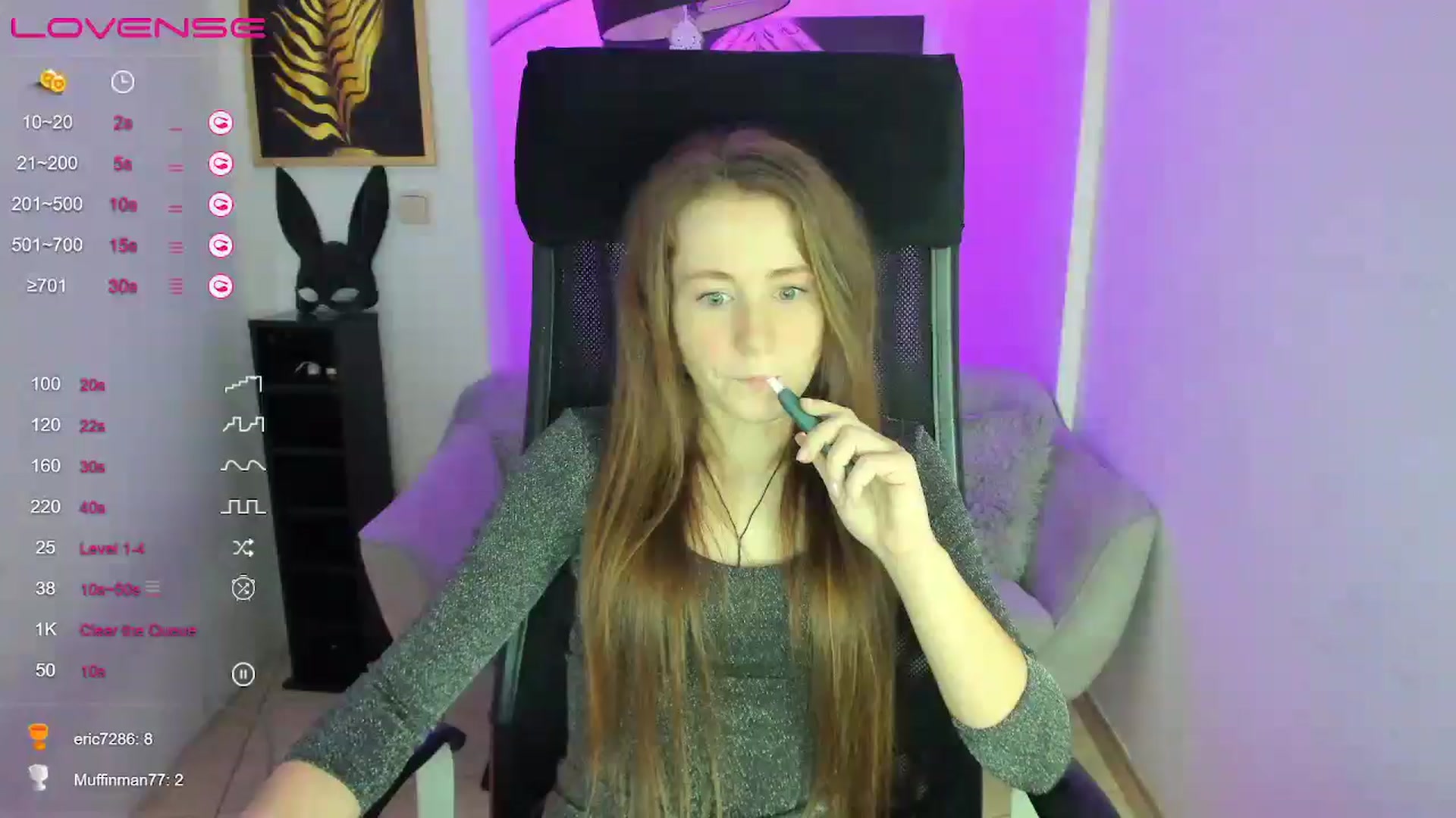 Gallery image thumbnail from Moonshinee's myfreecams stream on, 01/19/2025, 14:26 image 1 of 20