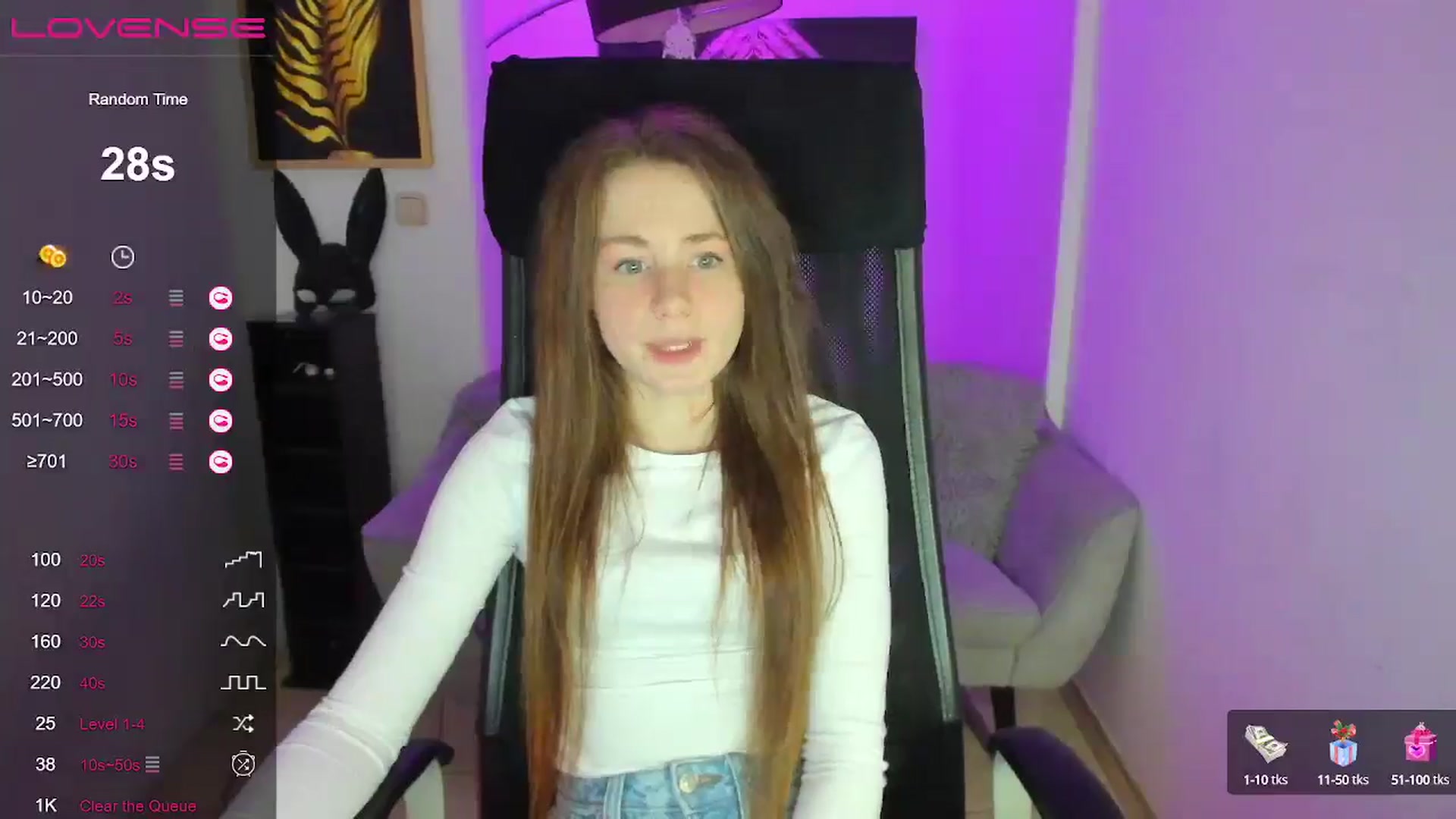 Gallery image thumbnail from Moonshinee's myfreecams stream on, 01/22/2025, 17:49 image 9 of 20
