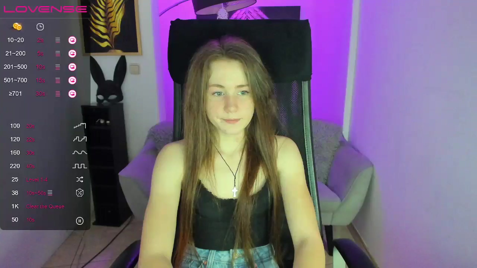 Gallery image thumbnail from Moonshinee's myfreecams stream on, 01/22/2025, 19:30 image 9 of 20