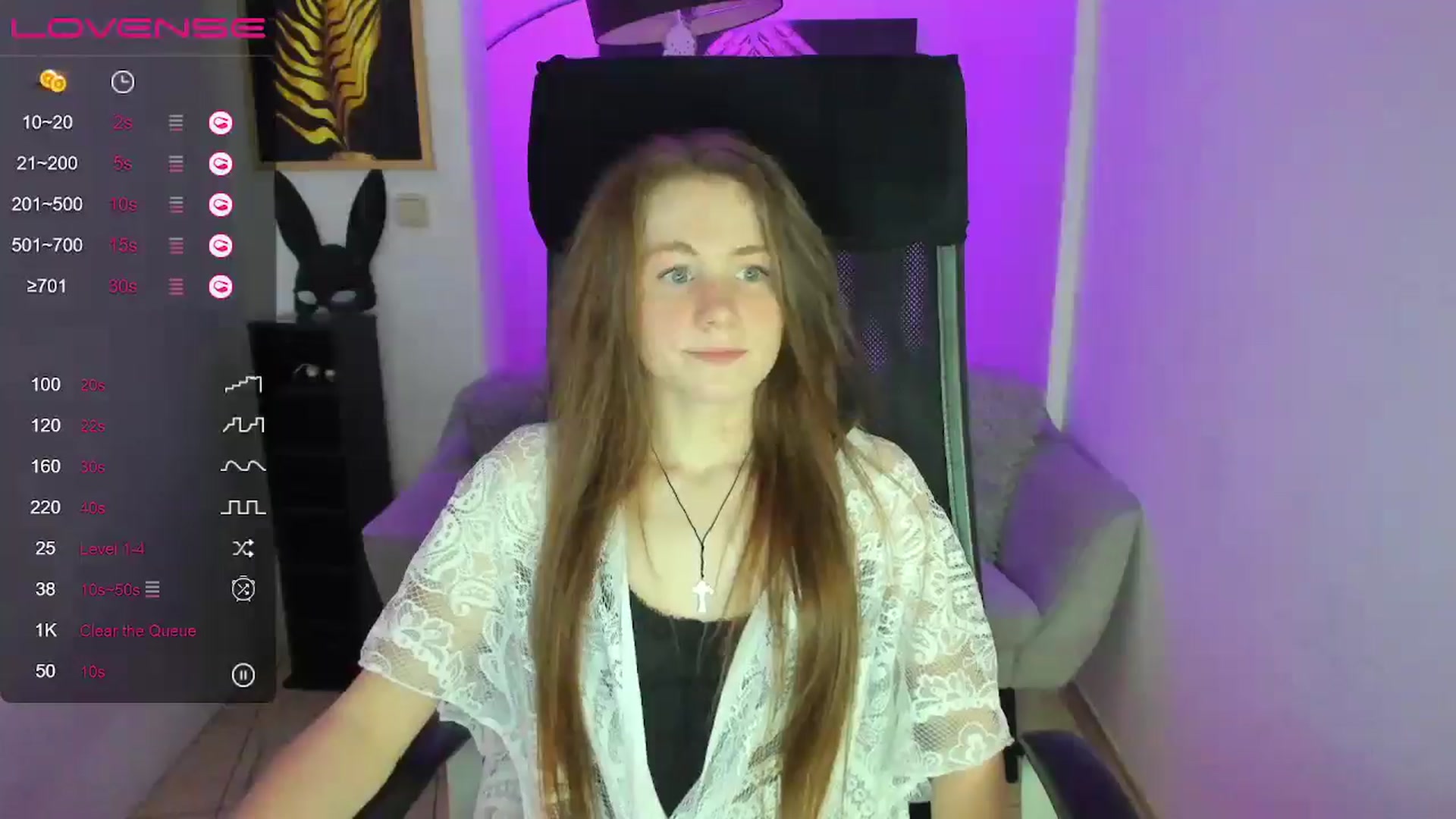 Gallery image thumbnail from Moonshinee's myfreecams stream on, 01/22/2025, 19:30 image 18 of 20