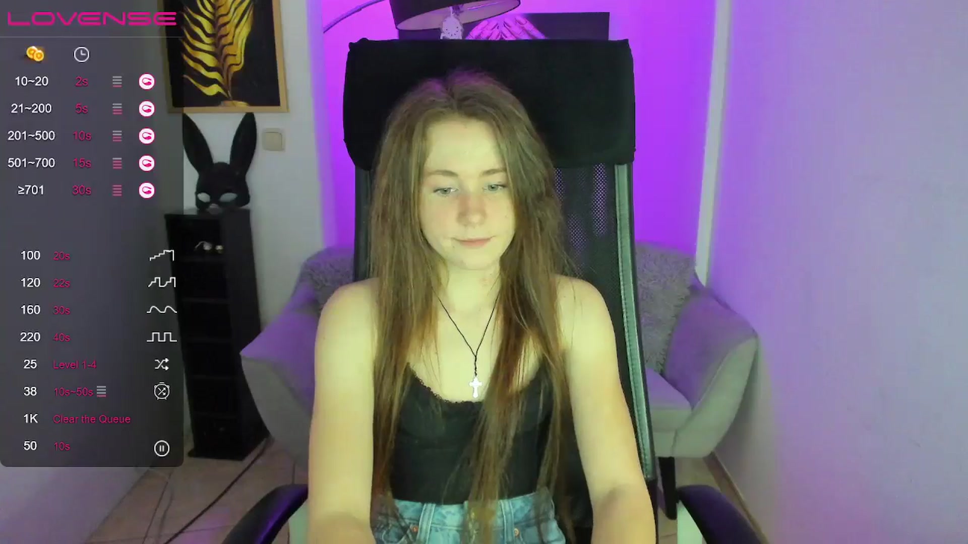 Gallery image thumbnail from Moonshinee's myfreecams stream on, 01/22/2025, 19:30 image 6 of 20