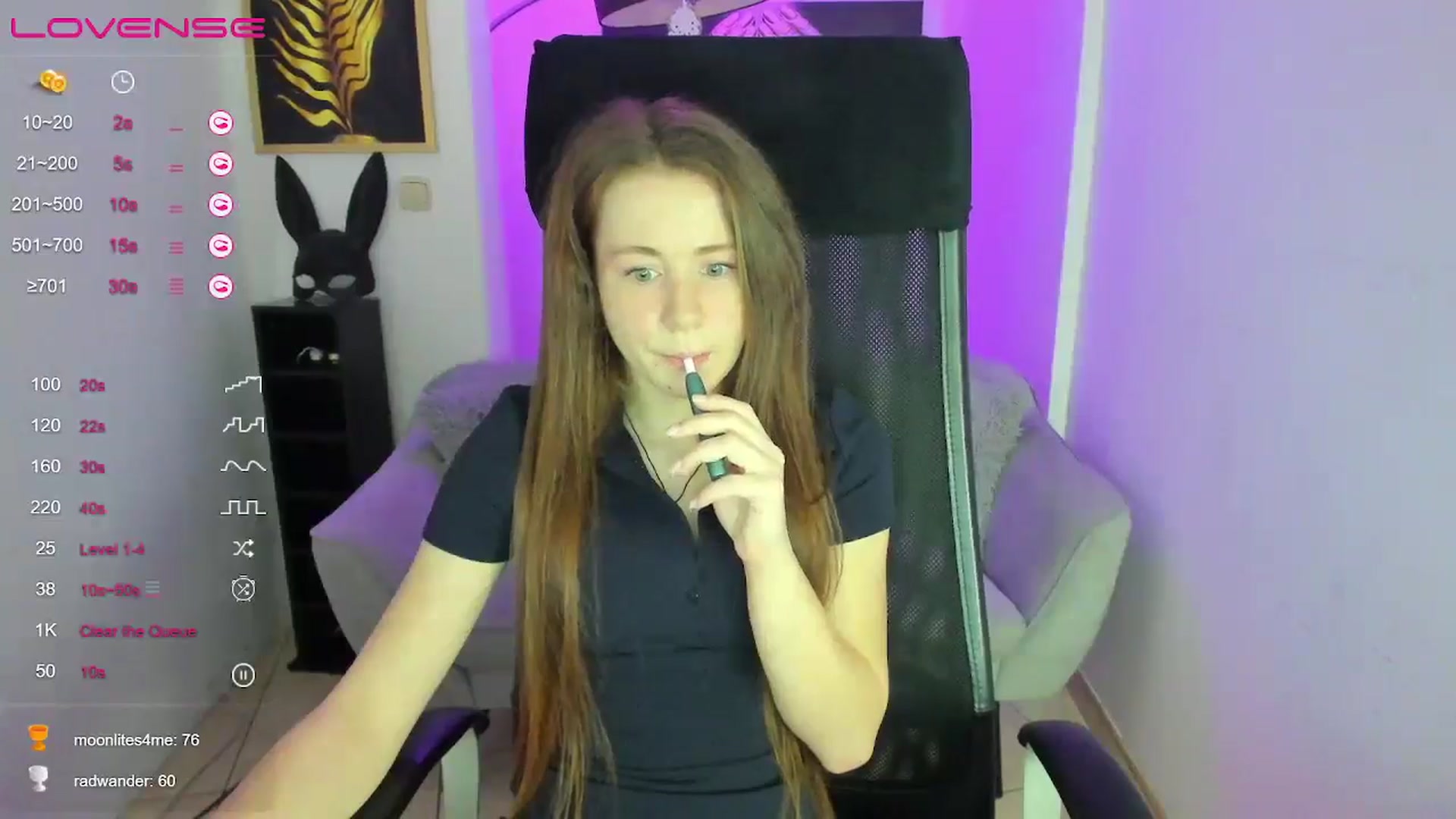 Gallery image thumbnail from Moonshinee's myfreecams stream on, 01/26/2025, 14:10 image 12 of 20