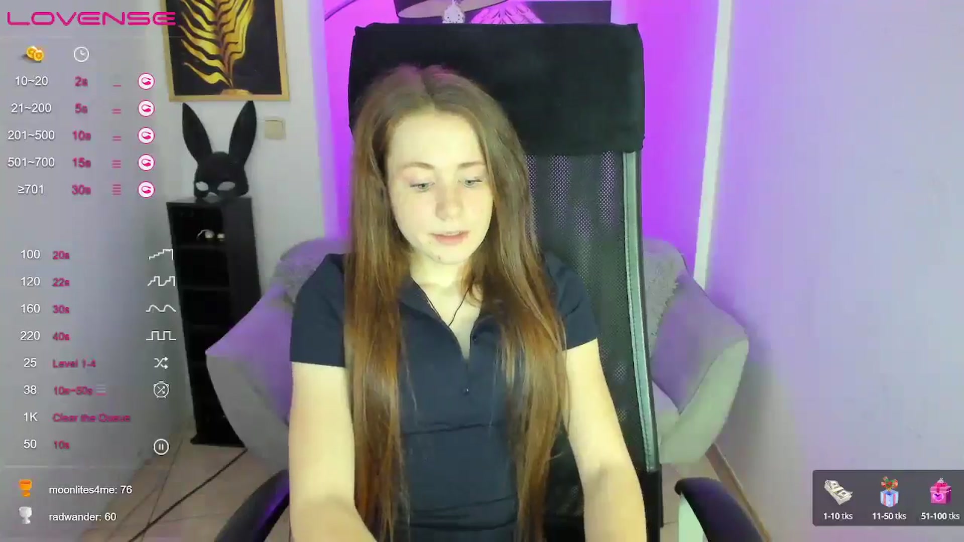 Gallery image thumbnail from Moonshinee's myfreecams stream on, 01/26/2025, 14:10 image 13 of 20