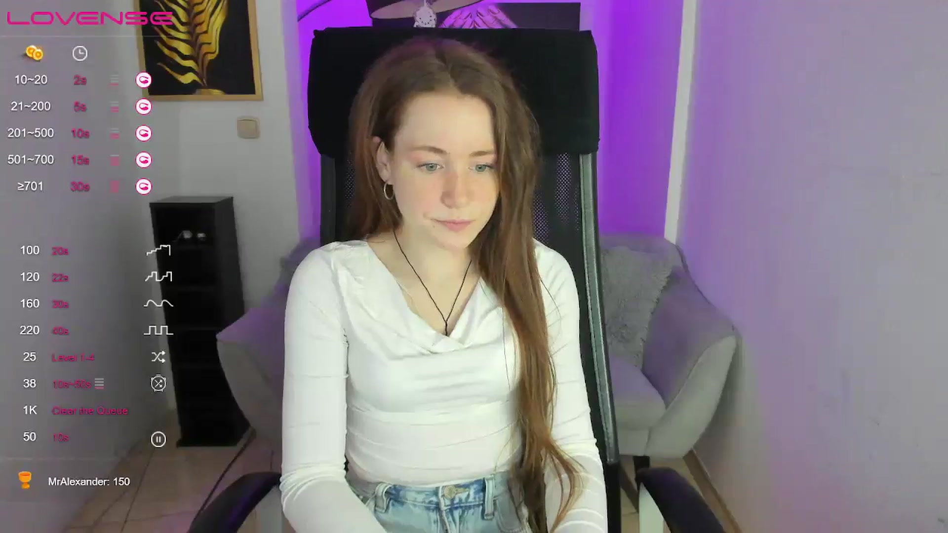 Gallery image thumbnail from Moonshinee's myfreecams stream on, 01/29/2025, 14:03 image 4 of 20