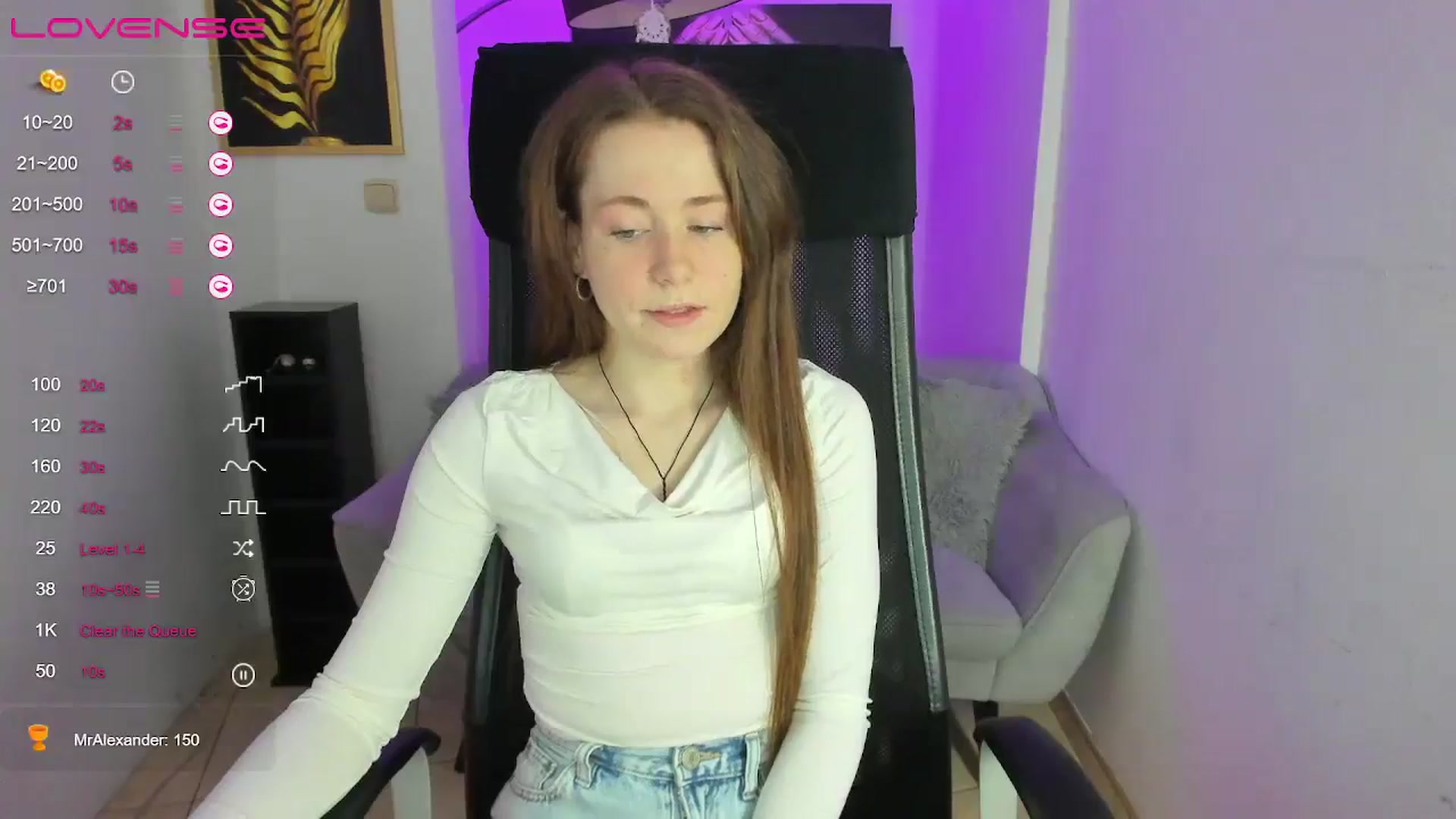 Gallery image thumbnail from Moonshinee's myfreecams stream on, 01/29/2025, 14:03 image 7 of 20