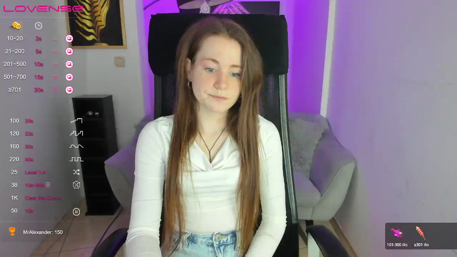 Gallery image thumbnail from Moonshinee's myfreecams stream on, 01/29/2025, 14:03 image 18 of 20