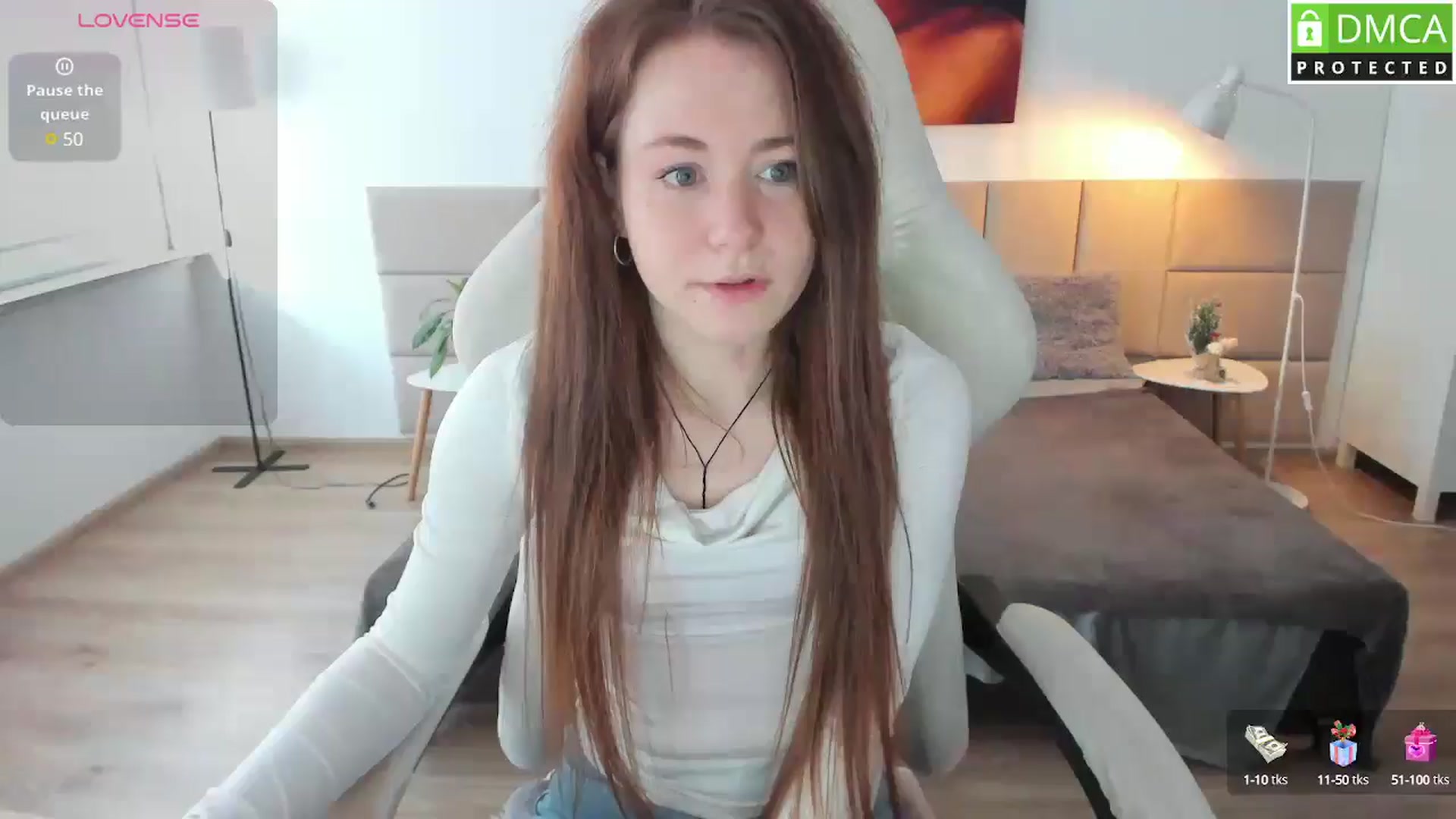 Gallery image thumbnail from Moonshinee's myfreecams stream on, 02/05/2025, 14:19 image 1 of 20