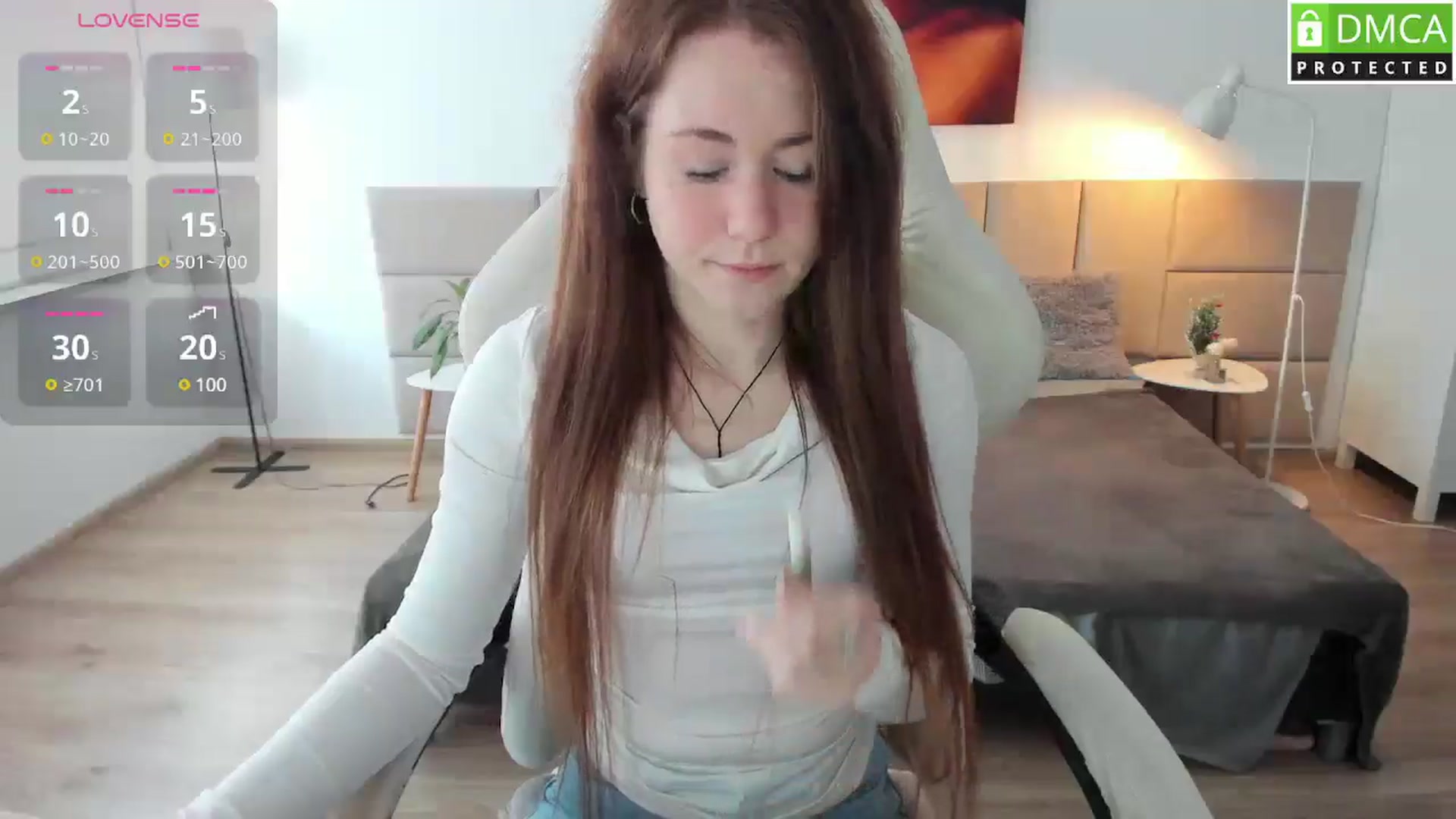Gallery image thumbnail from Moonshinee's myfreecams stream on, 02/05/2025, 14:19 image 5 of 20