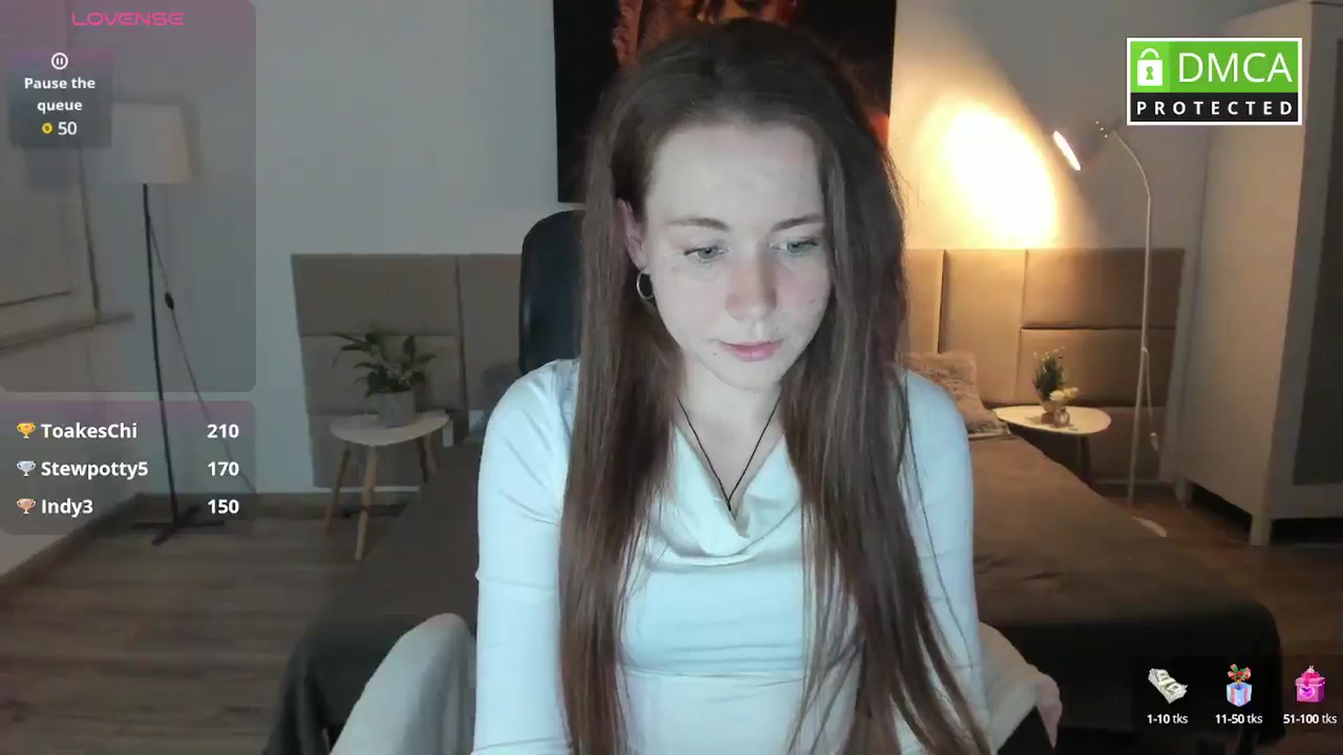 Gallery image thumbnail from Moonshinee's myfreecams stream on, 02/15/2025, 19:12 image 13 of 20