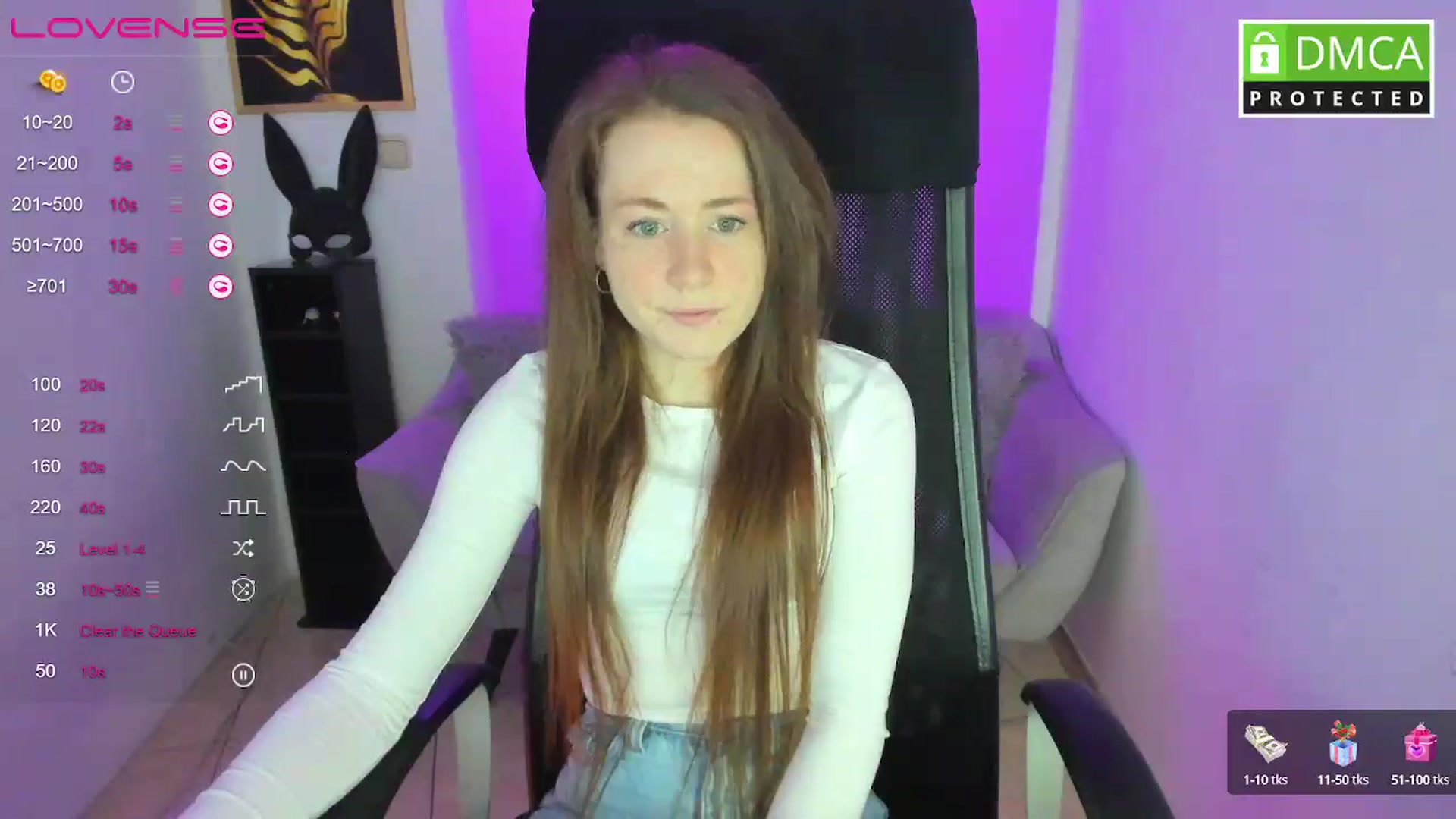 Gallery image thumbnail from Moonshinee's myfreecams stream on, 02/19/2025, 13:39 image 19 of 20