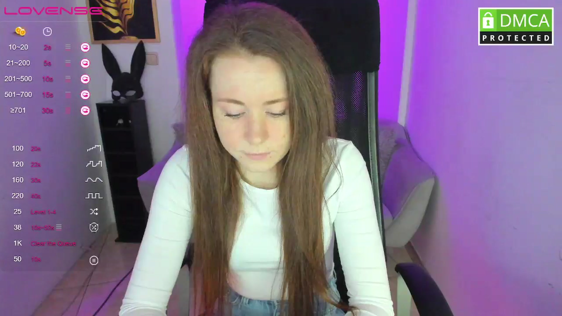 Gallery image thumbnail from Moonshinee's myfreecams stream on, 02/19/2025, 13:39 image 11 of 20