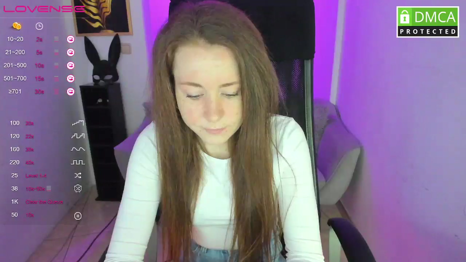 Gallery image thumbnail from Moonshinee's myfreecams stream on, 02/19/2025, 13:39 image 12 of 20