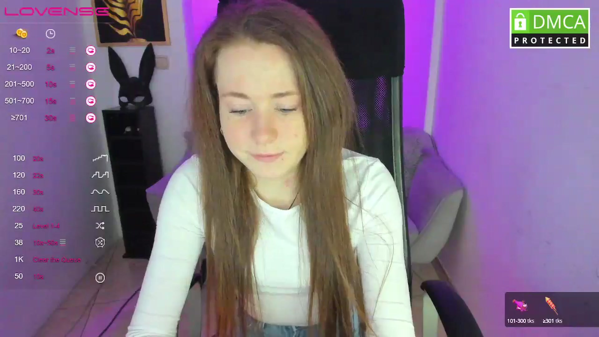 Gallery image thumbnail from Moonshinee's myfreecams stream on, 02/19/2025, 13:39 image 4 of 20
