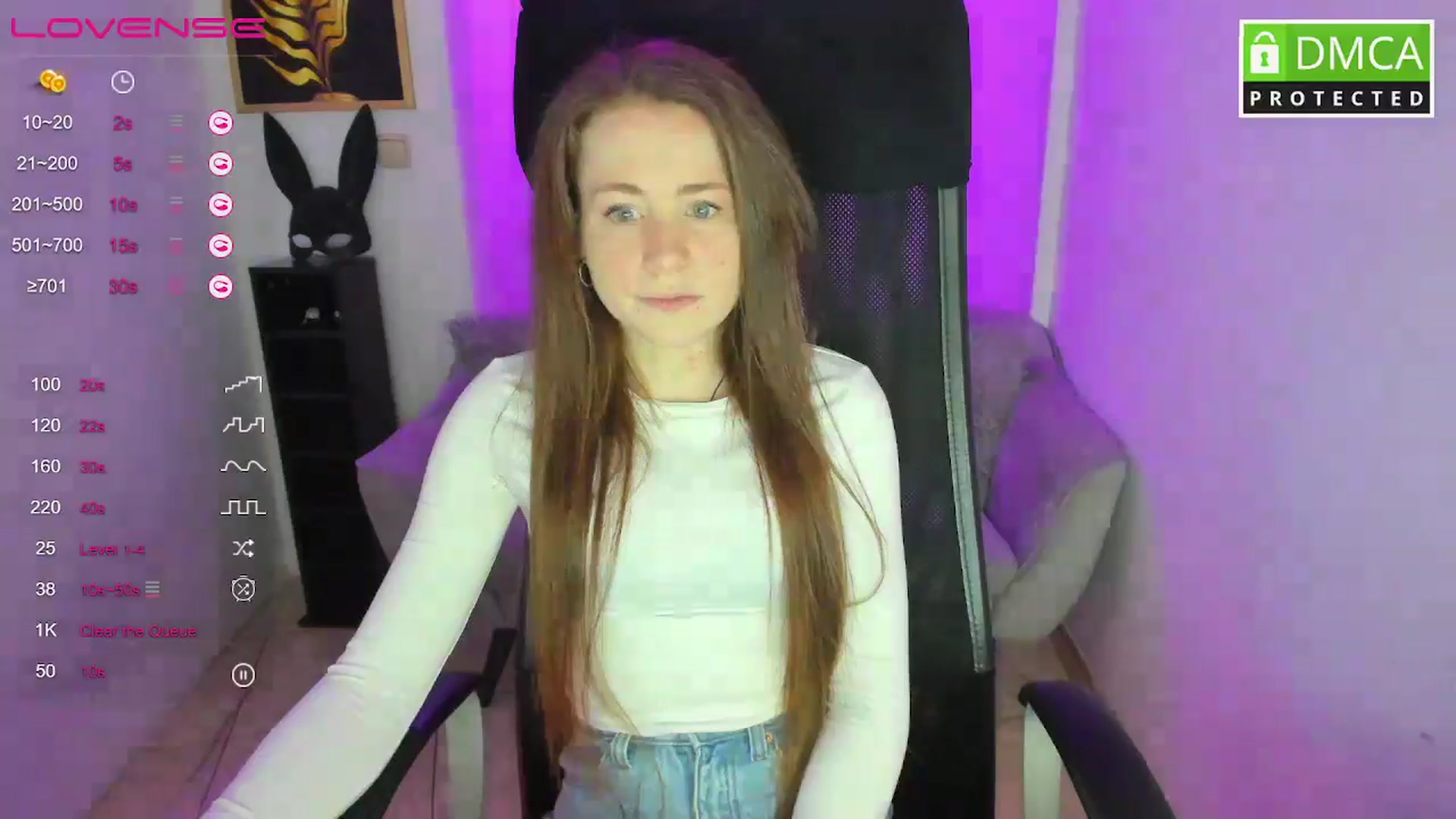 Gallery image thumbnail from Moonshinee's myfreecams stream on, 02/19/2025, 14:20 image 5 of 20