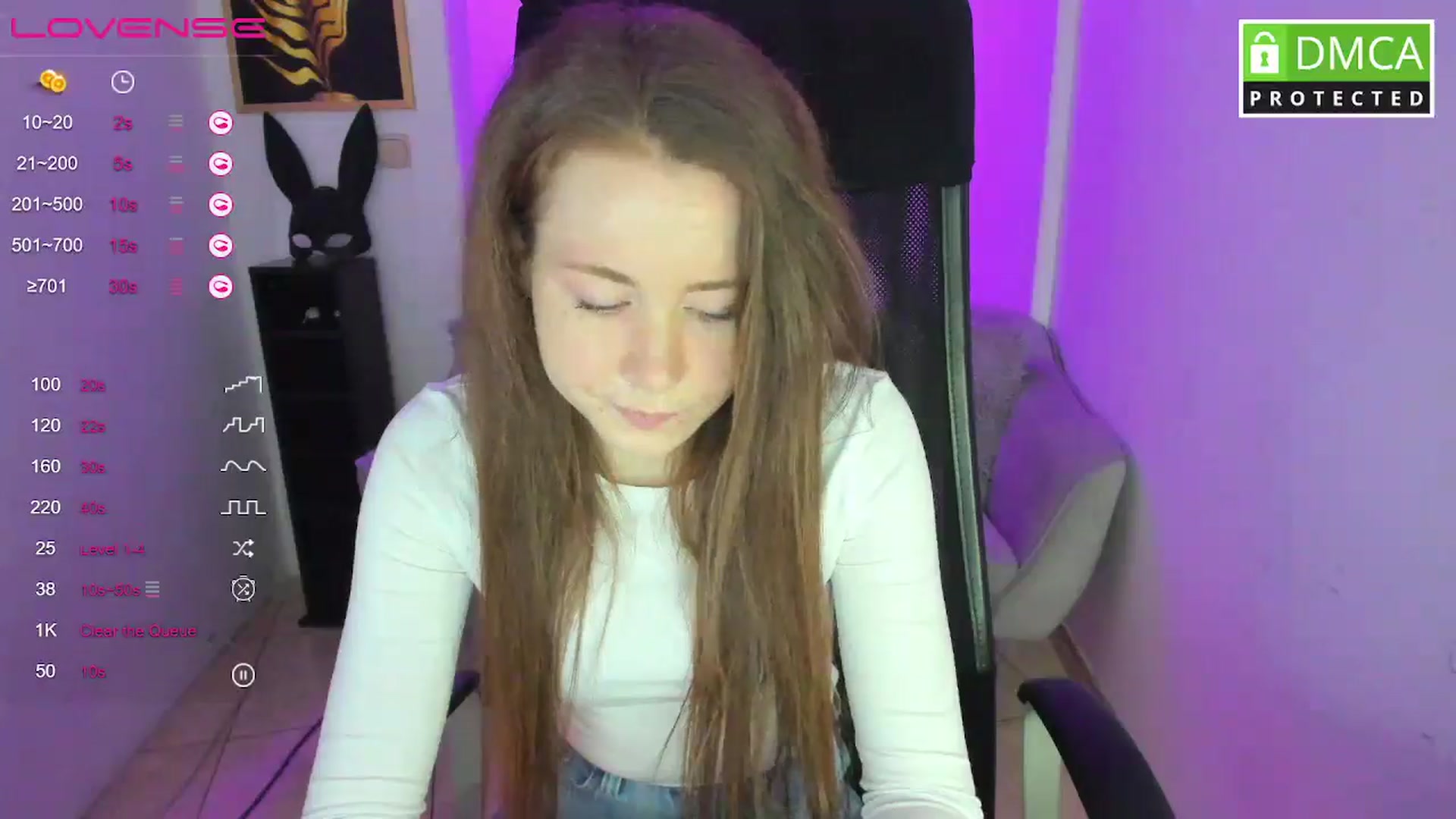 Gallery image thumbnail from Moonshinee's myfreecams stream on, 02/19/2025, 14:20 image 19 of 20