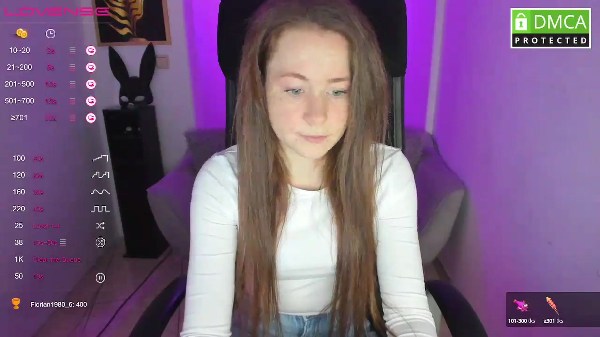 Gallery image thumbnail from Moonshinee's myfreecams stream on, 02/19/2025, 15:41 image 8 of 20