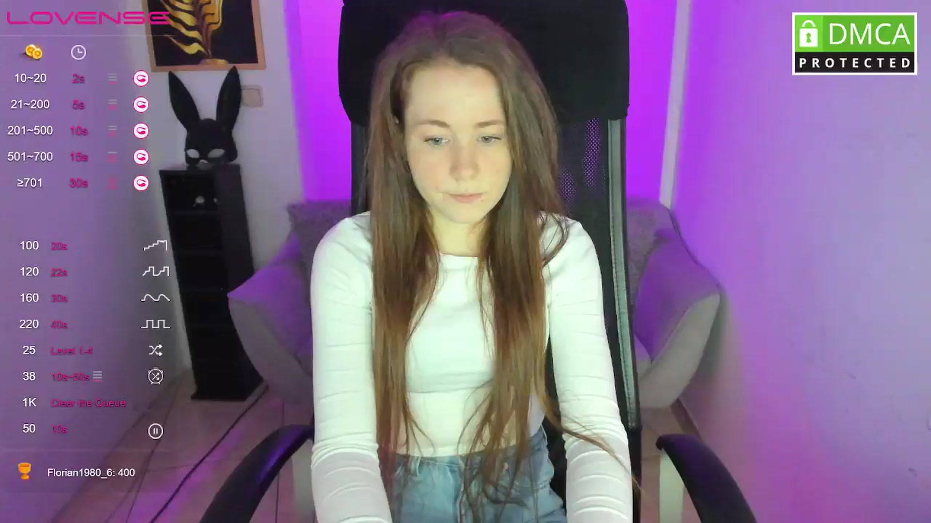 Gallery image thumbnail from Moonshinee's myfreecams stream on, 02/19/2025, 15:41 image 2 of 20