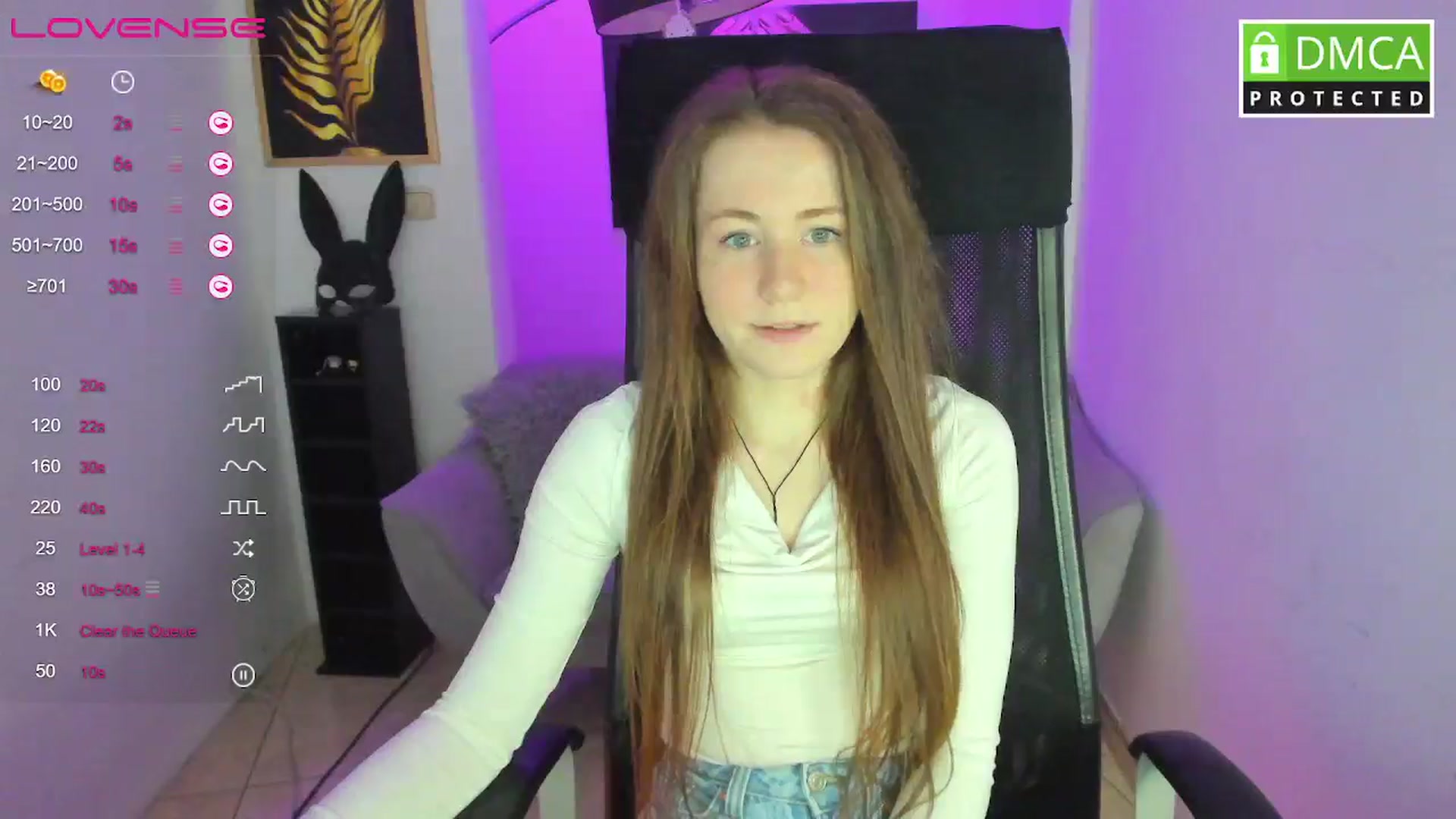 Gallery image thumbnail from Moonshinee's myfreecams stream on, 02/22/2025, 13:58 image 11 of 20