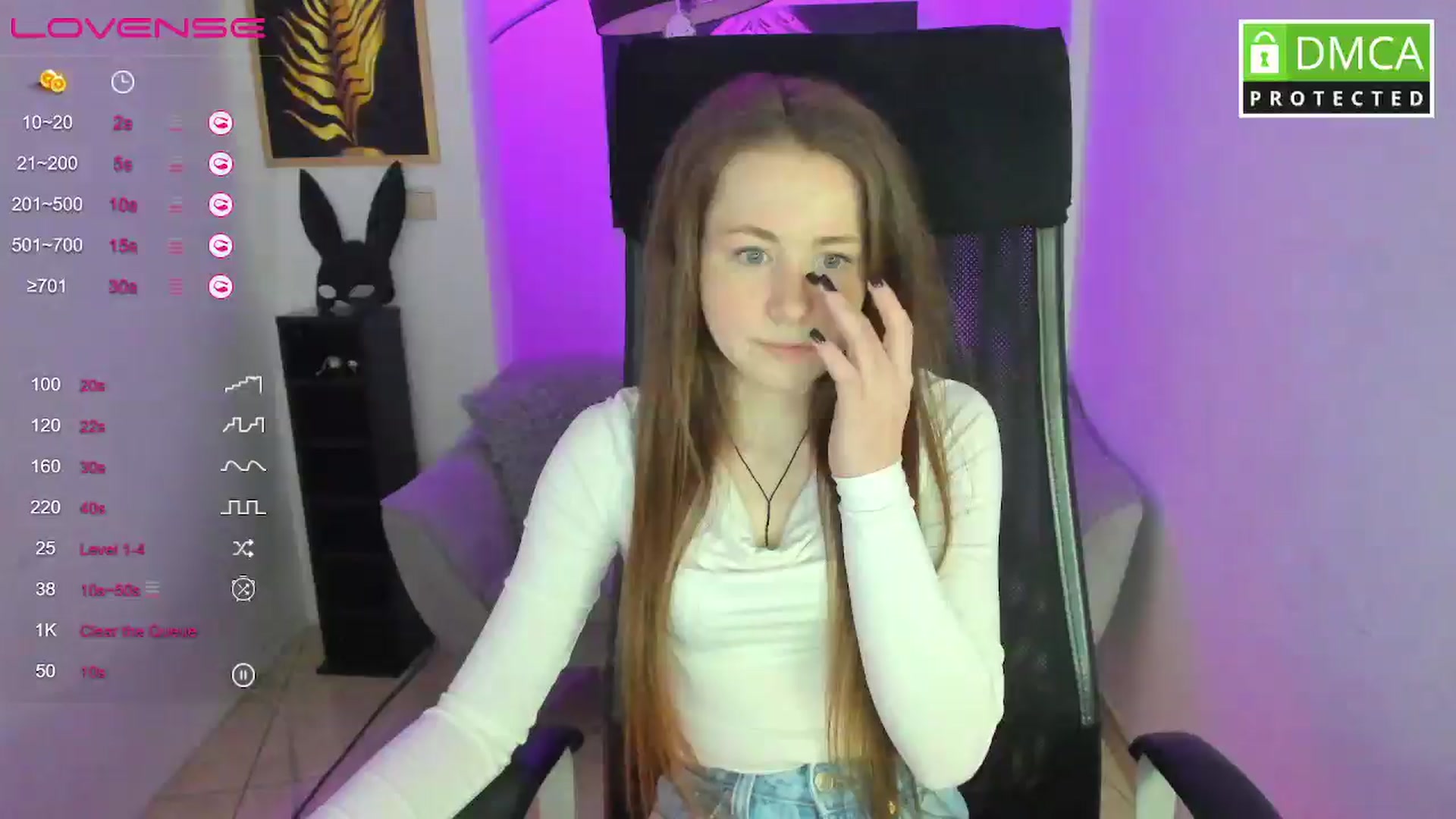 Gallery image thumbnail from Moonshinee's myfreecams stream on, 02/22/2025, 13:58 image 3 of 20