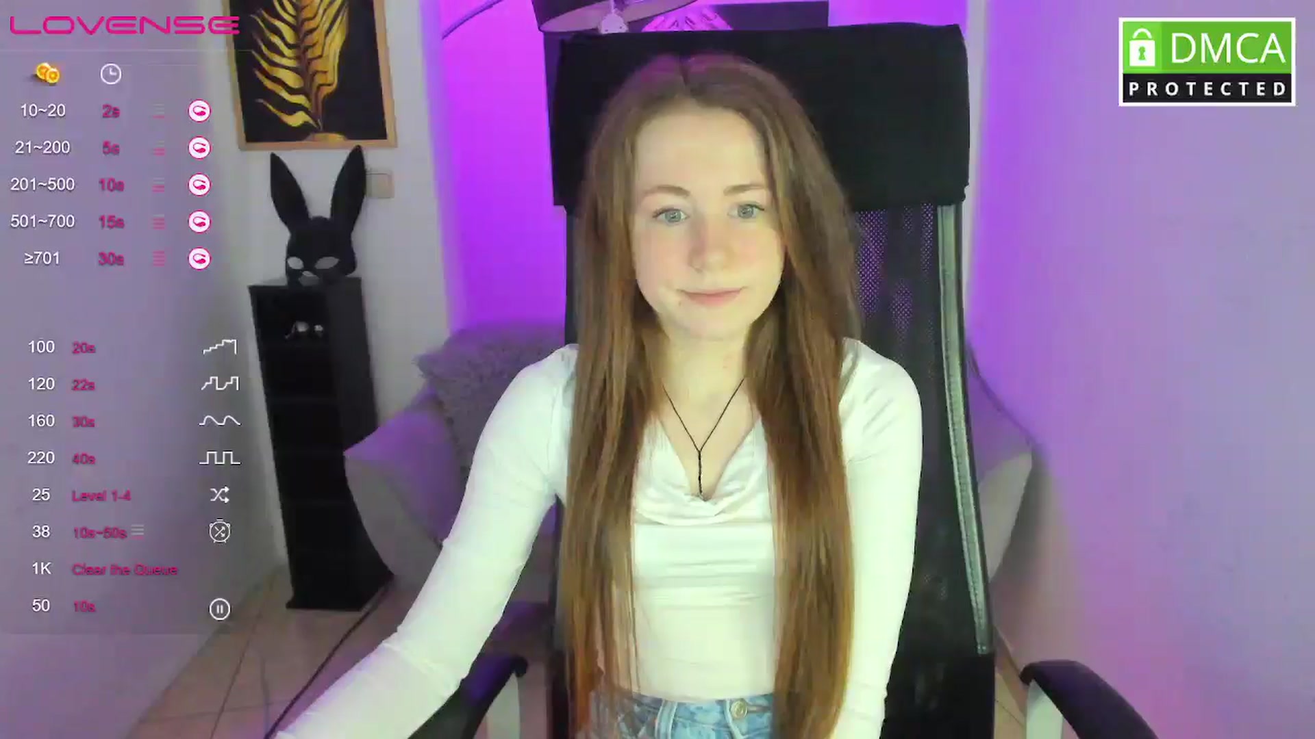 Gallery image thumbnail from Moonshinee's myfreecams stream on, 02/22/2025, 13:58 image 9 of 20