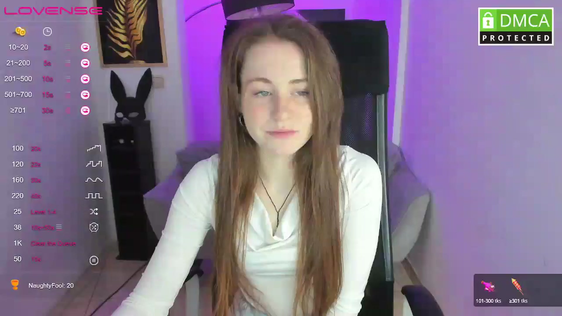 Gallery image thumbnail from Moonshinee's myfreecams stream on, 03/02/2025, 13:21 image 1 of 20