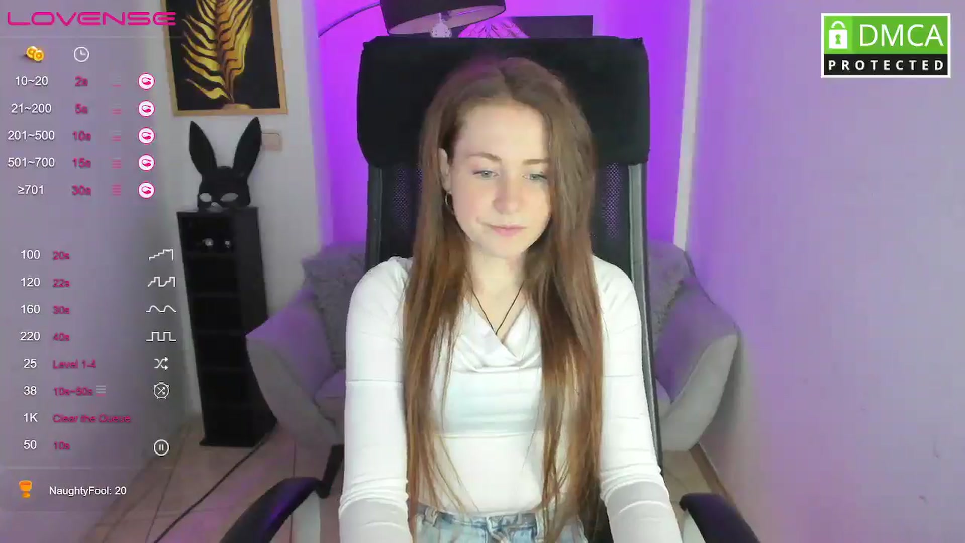 Gallery image thumbnail from Moonshinee's myfreecams stream on, 03/02/2025, 13:21 image 14 of 20