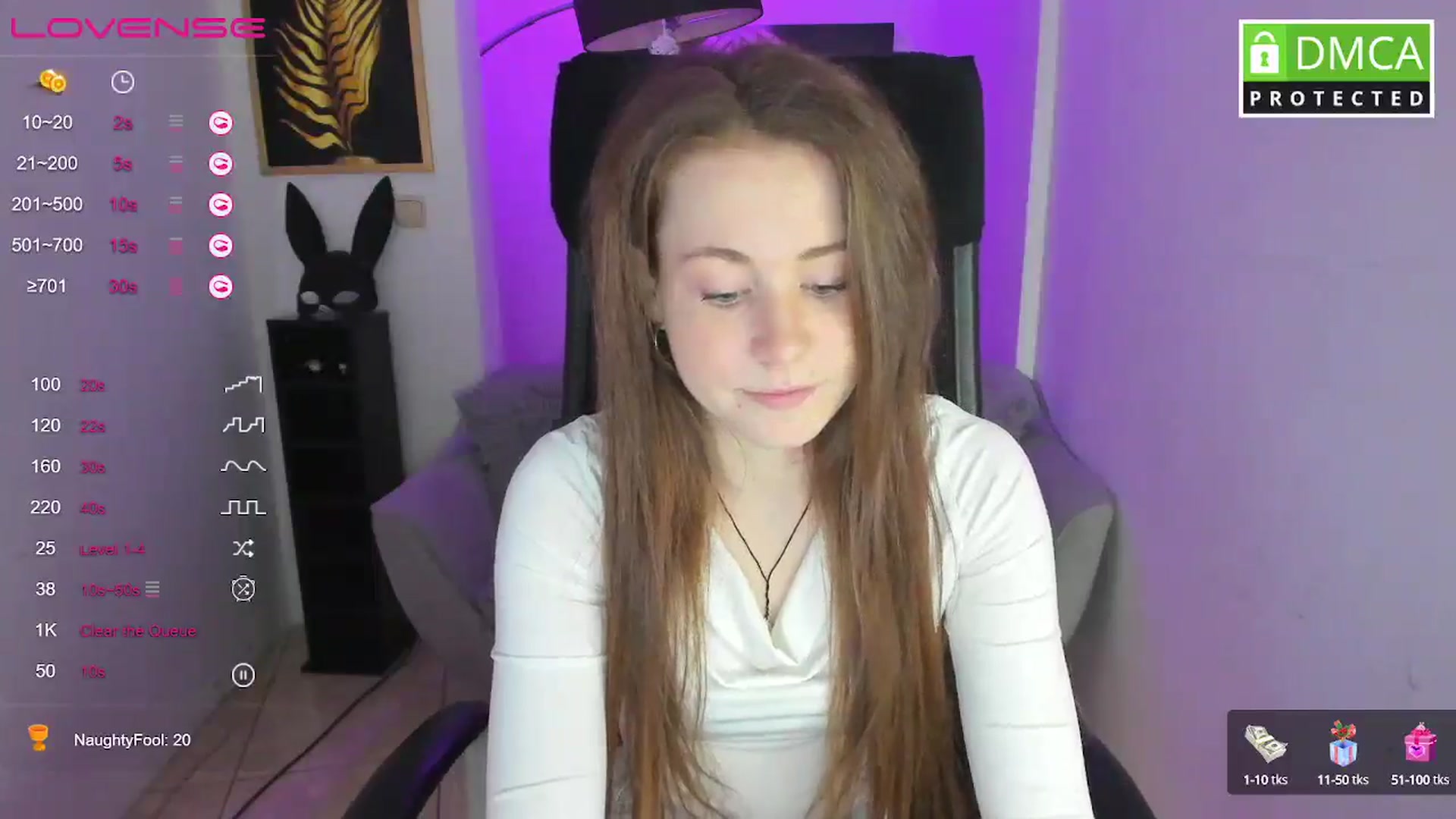 Gallery image thumbnail from Moonshinee's myfreecams stream on, 03/02/2025, 13:21 image 2 of 20