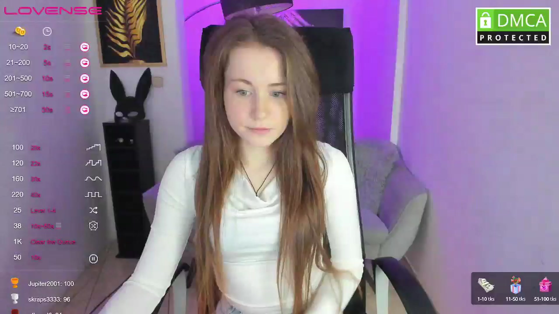 Gallery image thumbnail from Moonshinee's myfreecams stream on, 03/02/2025, 14:34 image 10 of 20