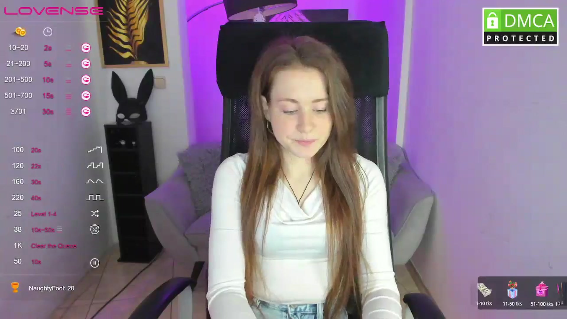 Gallery image thumbnail from Moonshinee's myfreecams stream on, 03/02/2025, 14:34 image 2 of 20