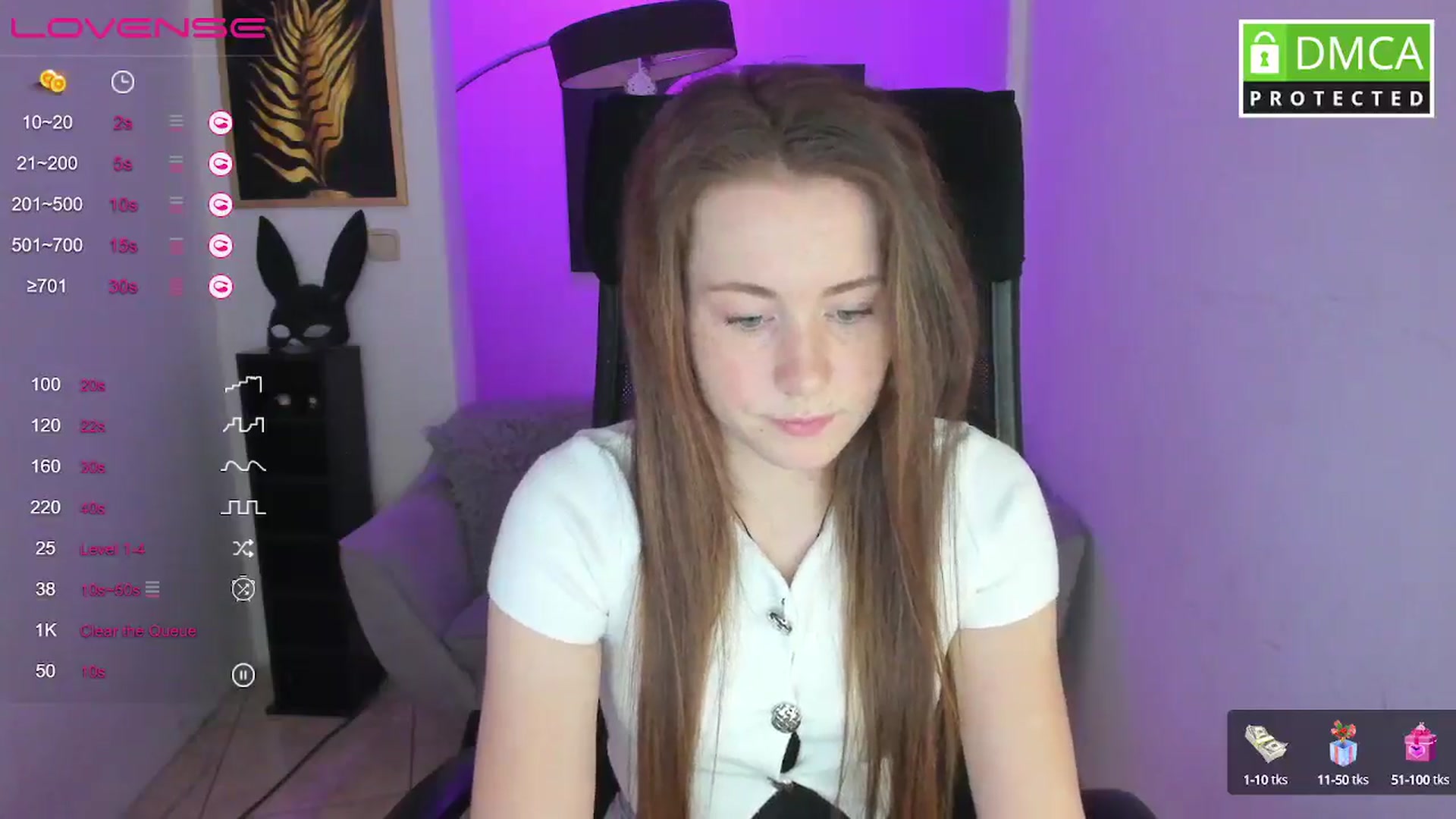 Gallery image thumbnail from Moonshinee's myfreecams stream on, 03/03/2025, 13:39 image 3 of 20