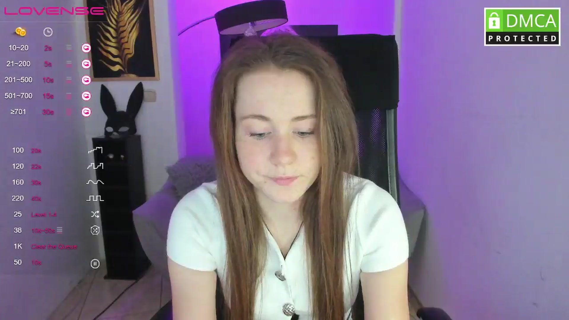 Gallery image thumbnail from Moonshinee's myfreecams stream on, 03/03/2025, 13:39 image 4 of 20