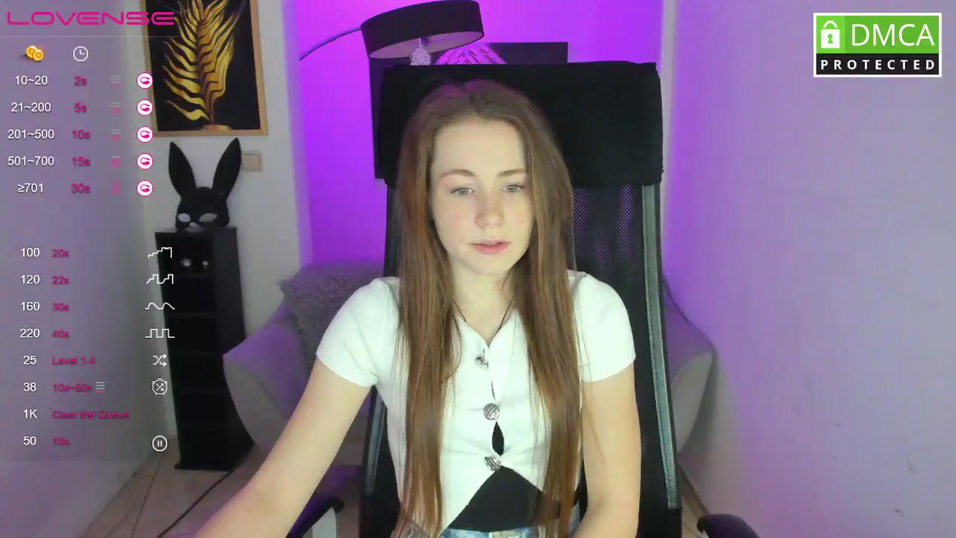 Gallery image thumbnail from Moonshinee's myfreecams stream on, 03/03/2025, 13:39 image 8 of 20