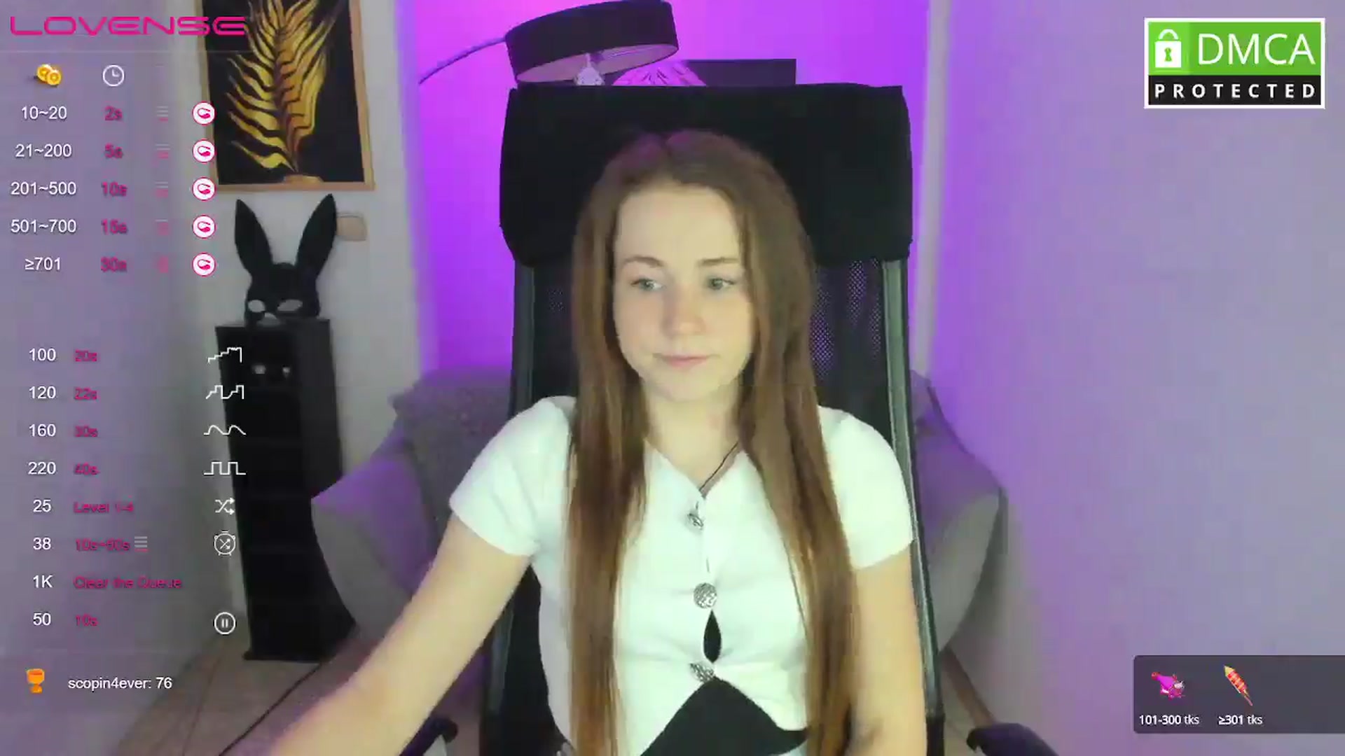 Gallery image thumbnail from Moonshinee's myfreecams stream on, 03/03/2025, 14:21 image 7 of 20