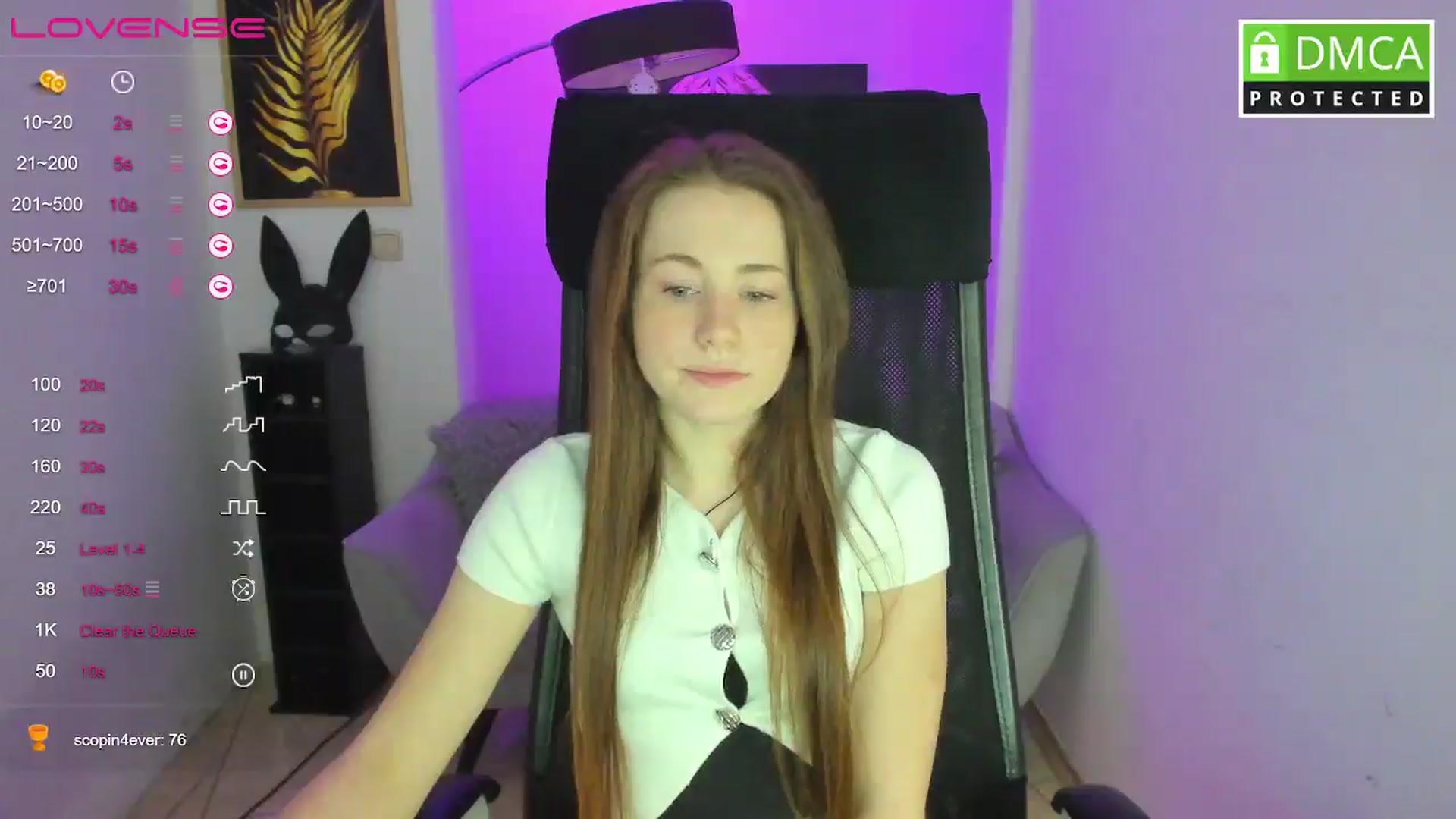 Gallery image thumbnail from Moonshinee's myfreecams stream on, 03/03/2025, 14:21 image 18 of 20