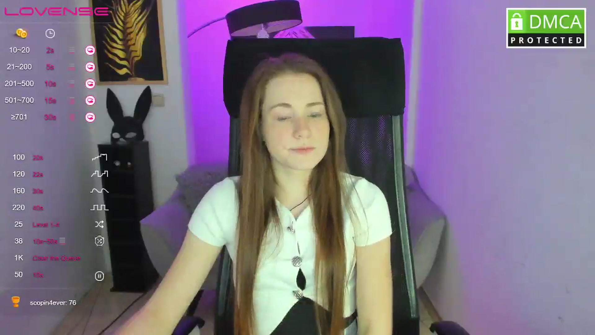 Gallery image thumbnail from Moonshinee's myfreecams stream on, 03/03/2025, 14:21 image 17 of 20
