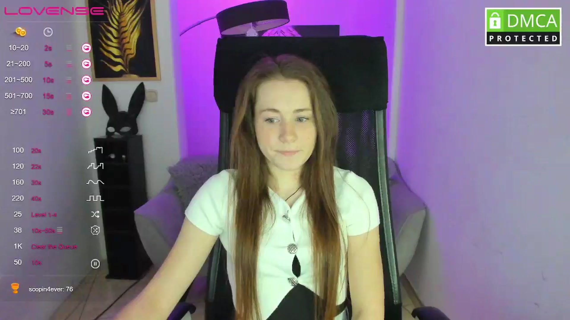 Gallery image thumbnail from Moonshinee's myfreecams stream on, 03/03/2025, 14:21 image 12 of 20
