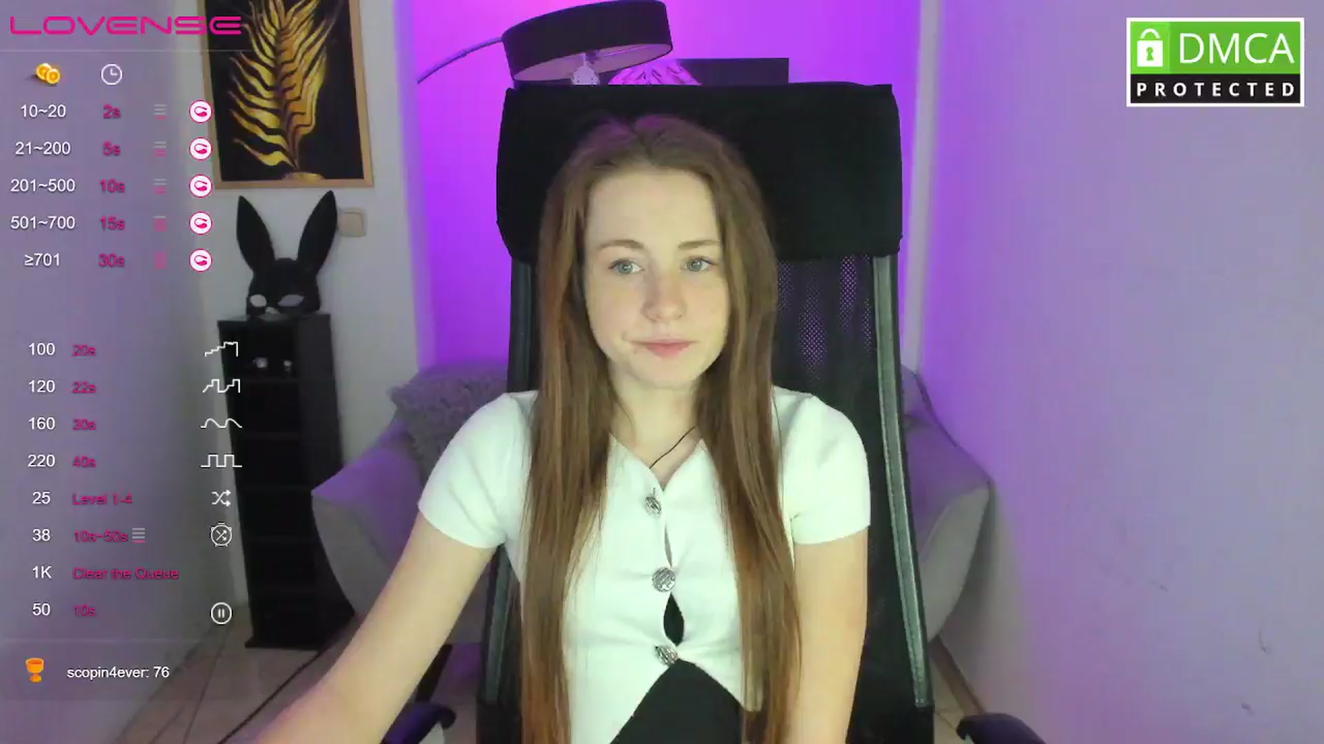 Gallery image thumbnail from Moonshinee's myfreecams stream on, 03/03/2025, 14:21 image 13 of 20
