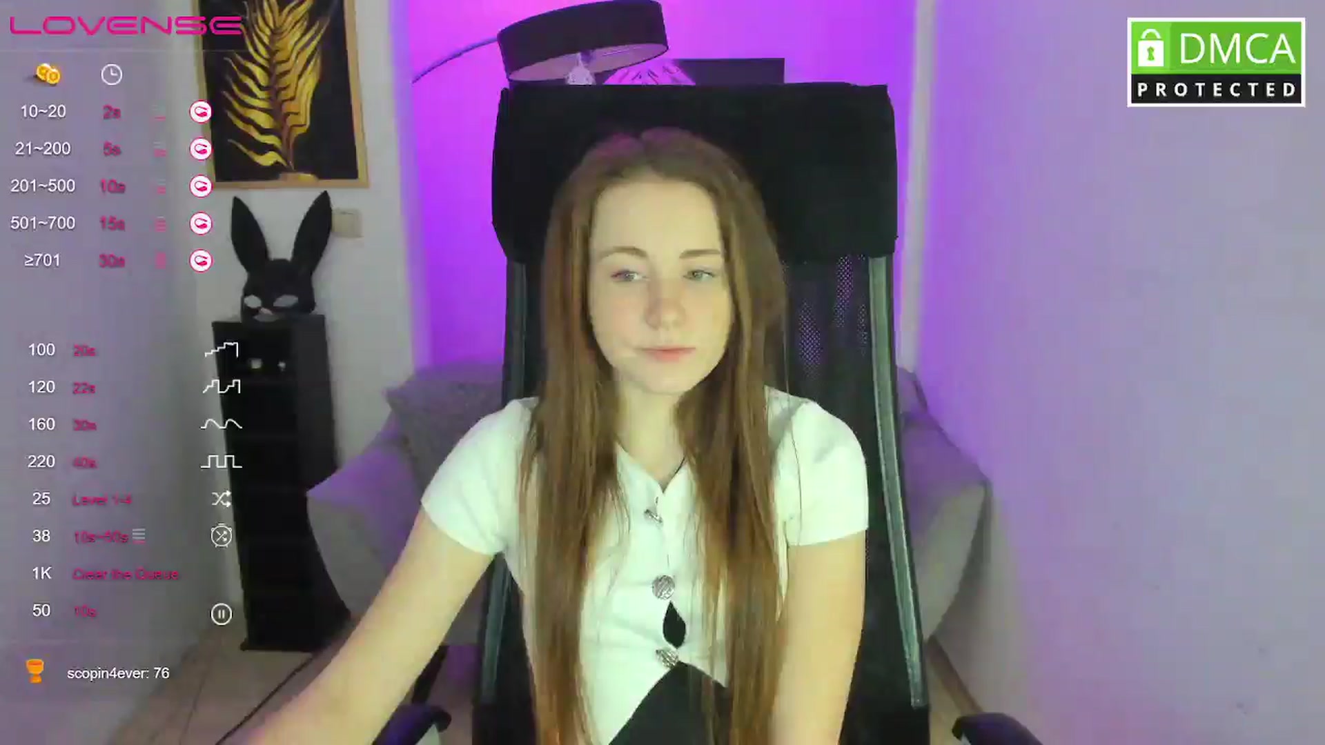 Gallery image thumbnail from Moonshinee's myfreecams stream on, 03/03/2025, 14:21 image 6 of 20
