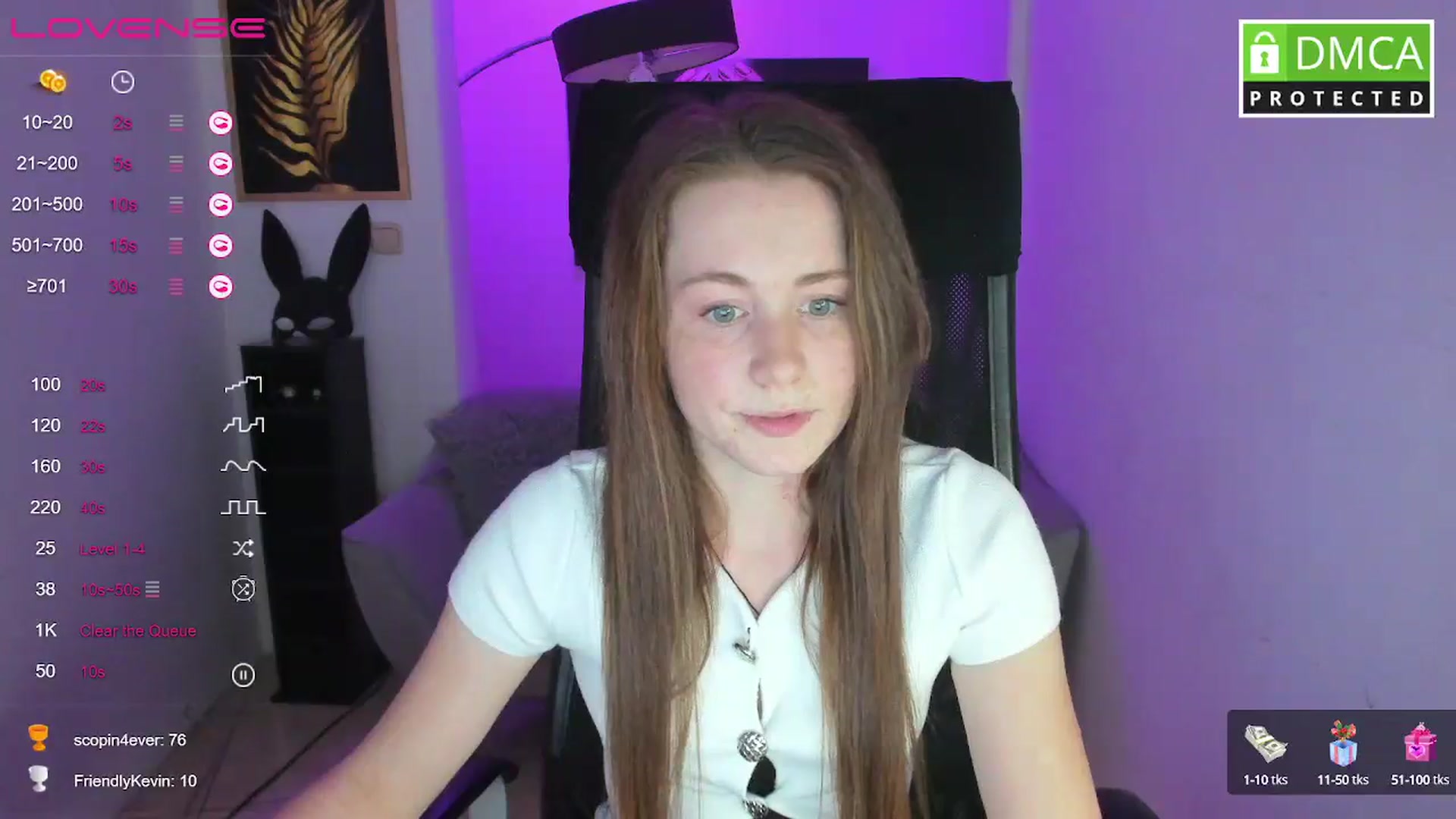 Gallery image thumbnail from Moonshinee's myfreecams stream on, 03/03/2025, 16:51 image 13 of 20